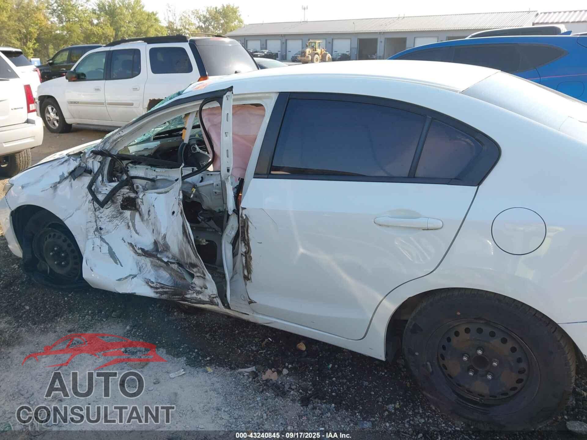 HONDA CIVIC 2013 - 2HGFB2F54DH598017
