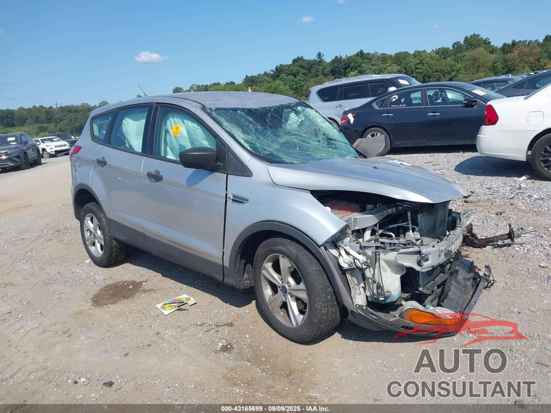 FORD ESCAPE 2016 - 1FMCU0F7XGUC49958