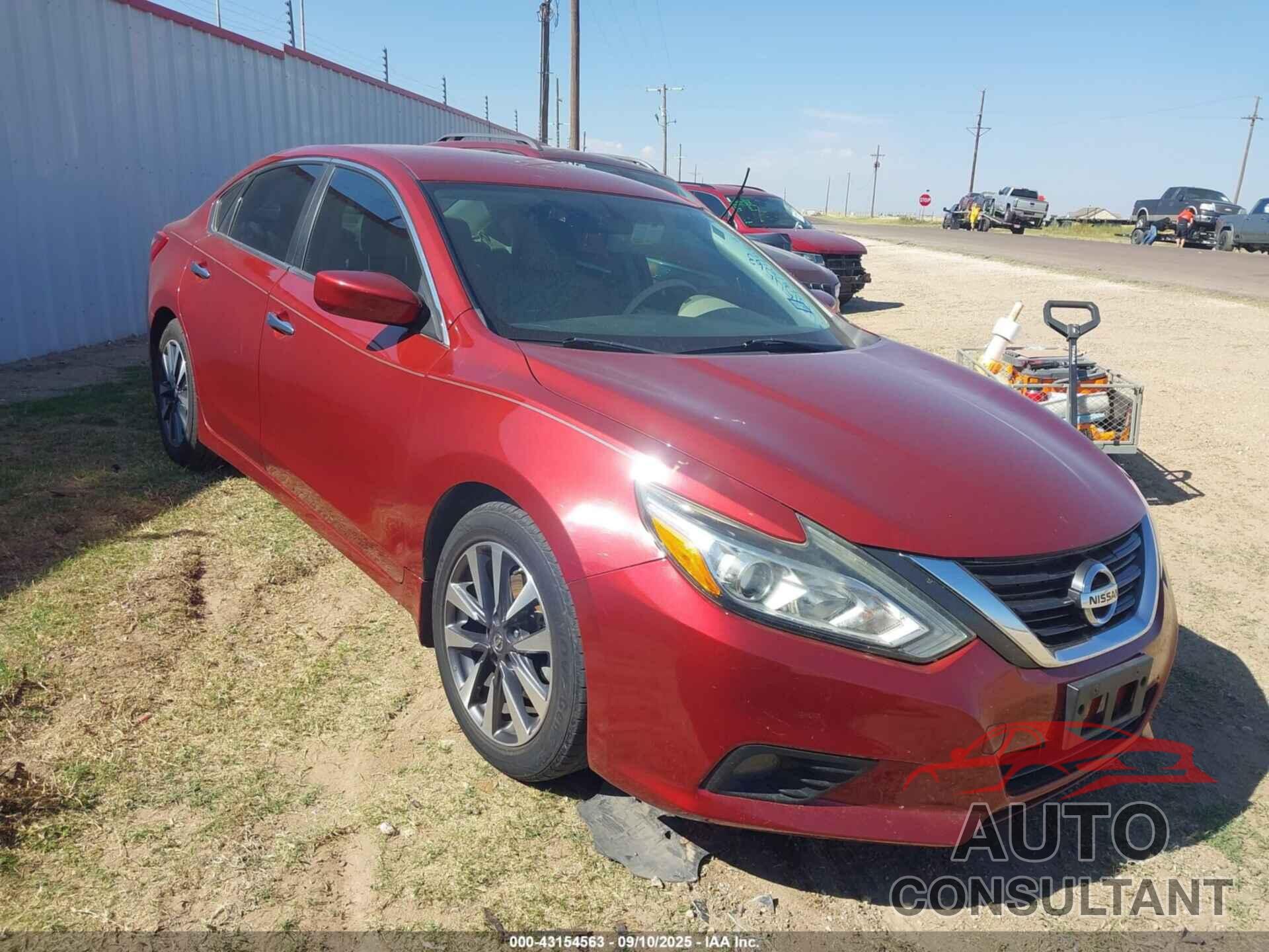 NISSAN ALTIMA 2017 - 1N4AL3APXHC111020
