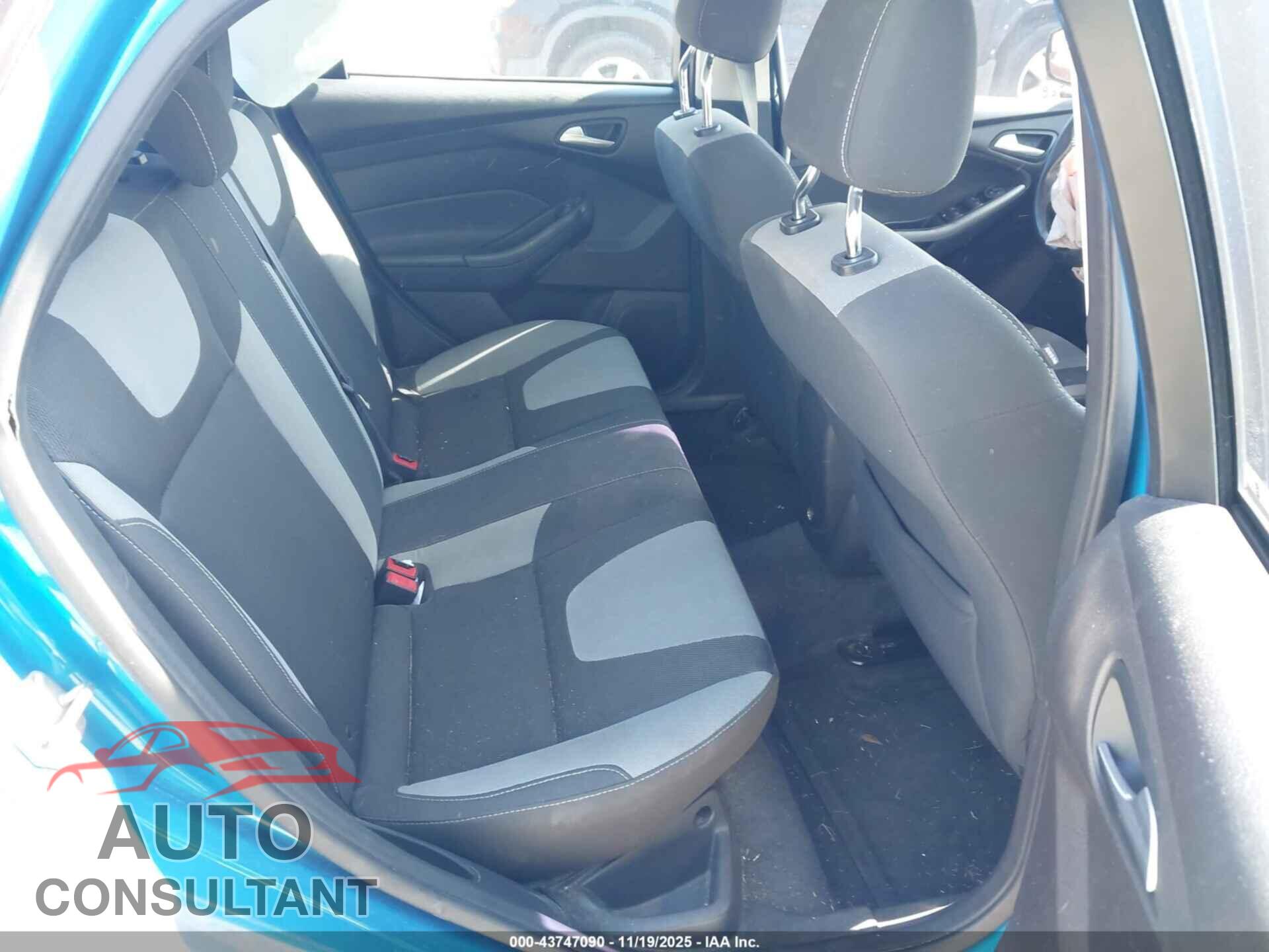 FORD FOCUS 2012 - 1FAHP3F26CL204898
