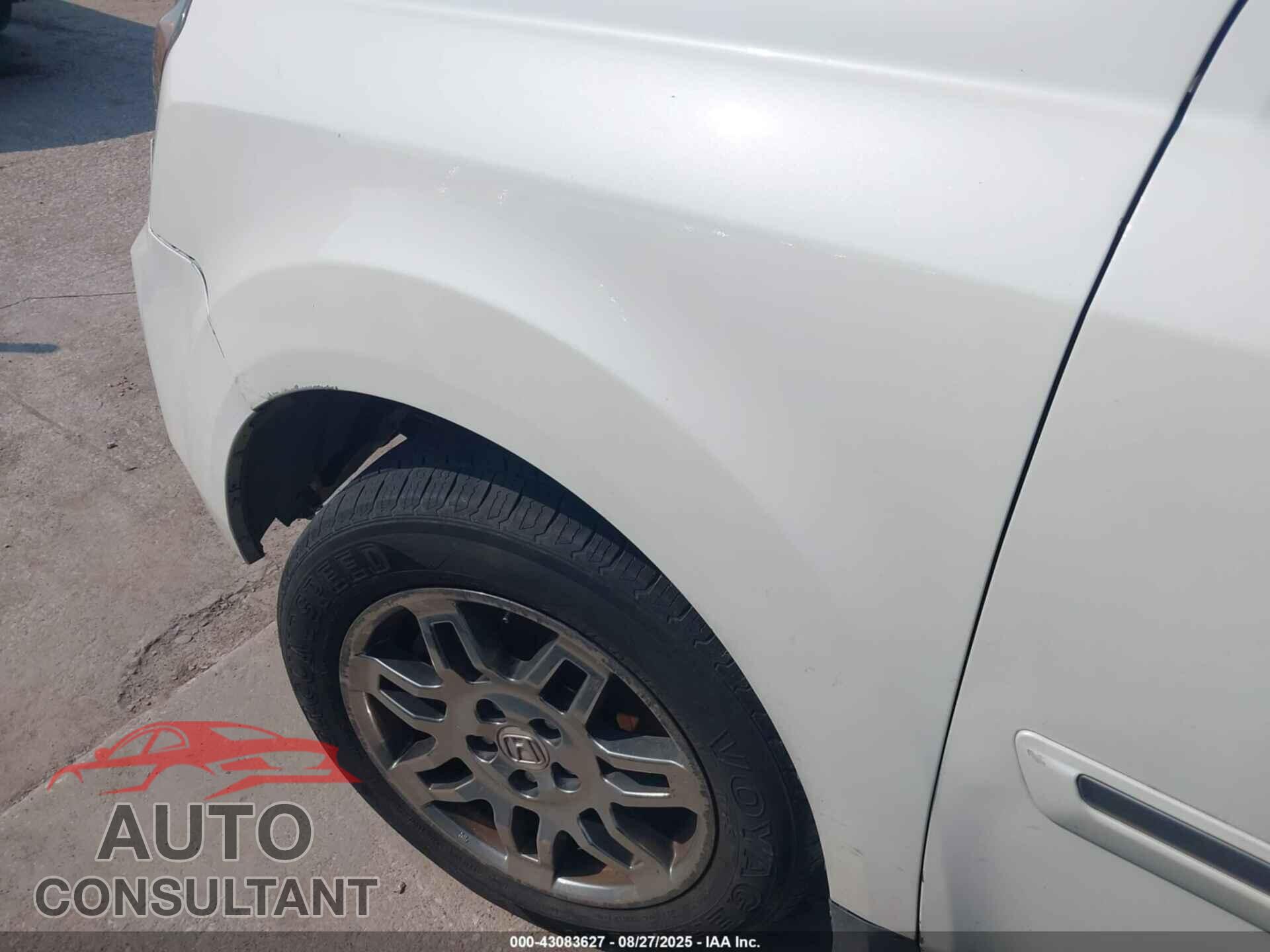HONDA PILOT 2015 - 5FNYF3H92FB007774