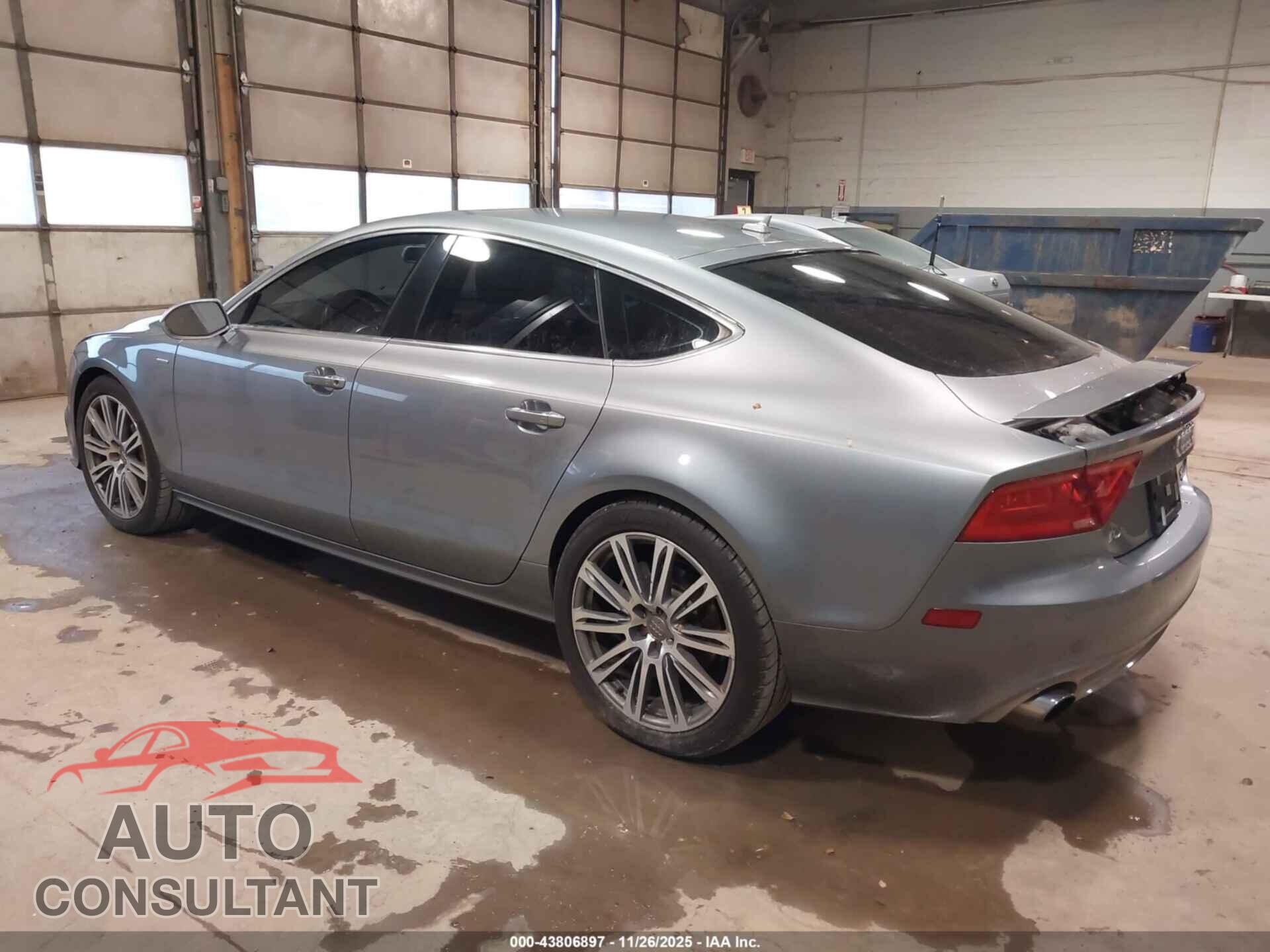 AUDI A7 2013 - WAUYGAFC8DN057817