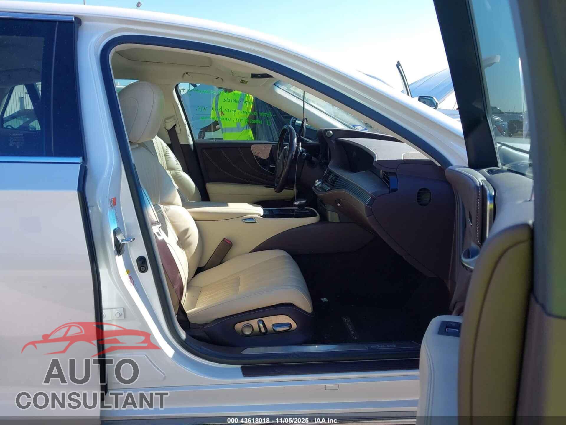 LEXUS LS 500 2018 - JTHB51FF0J5004662