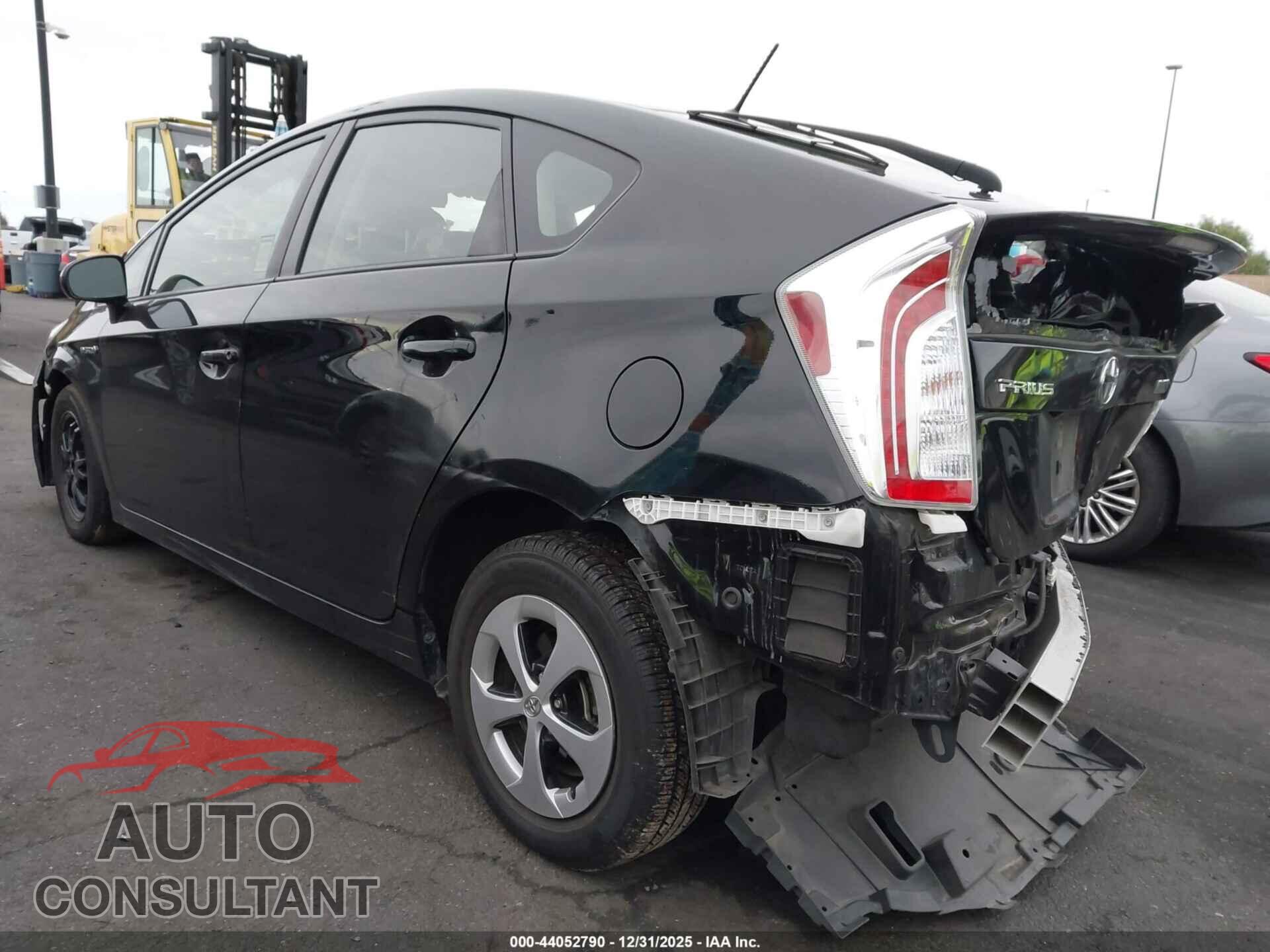 TOYOTA PRIUS 2015 - JTDKN3DU4F1970512