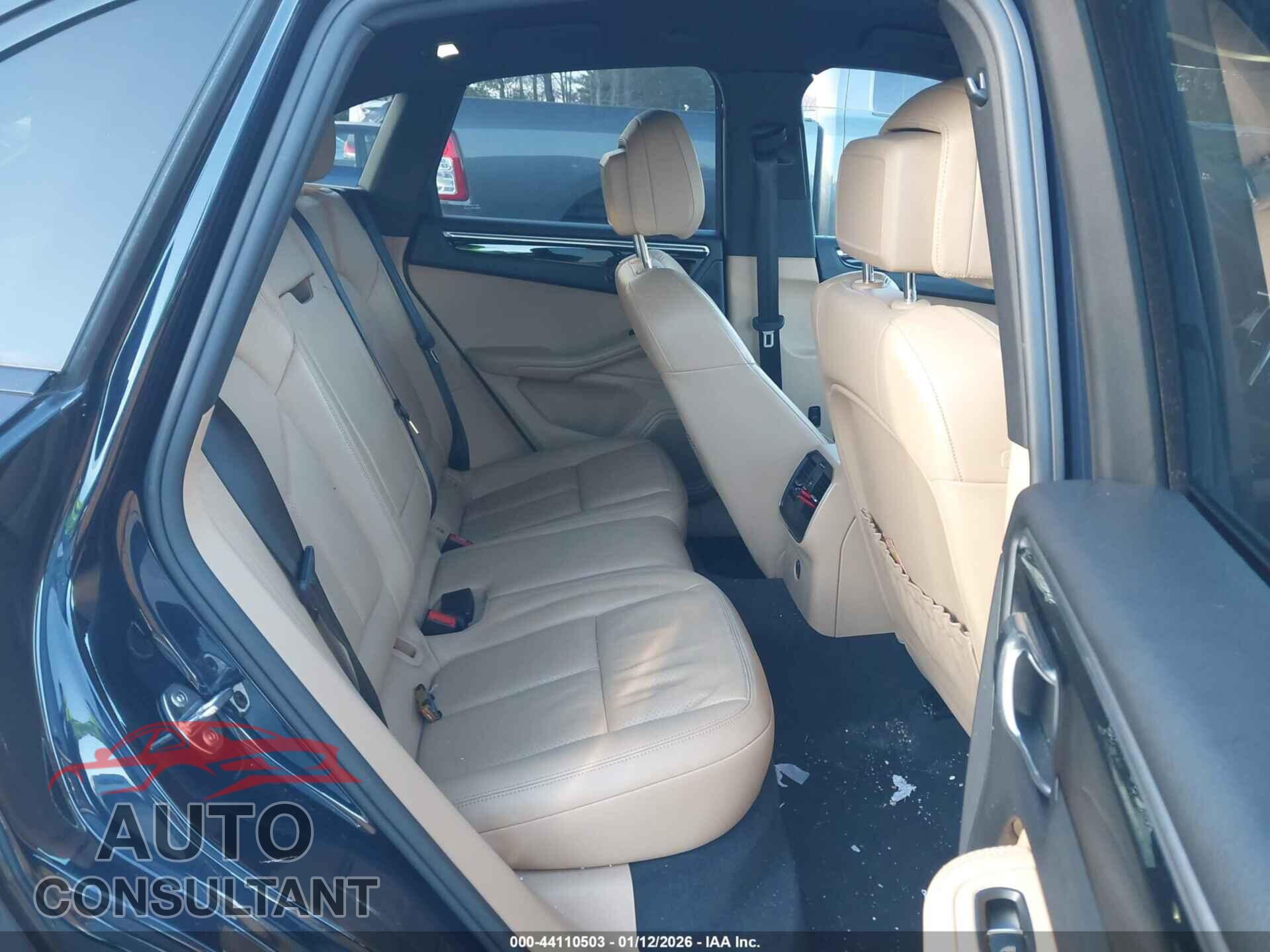 PORSCHE MACAN 2017 - WP1AA2A50HLB82752