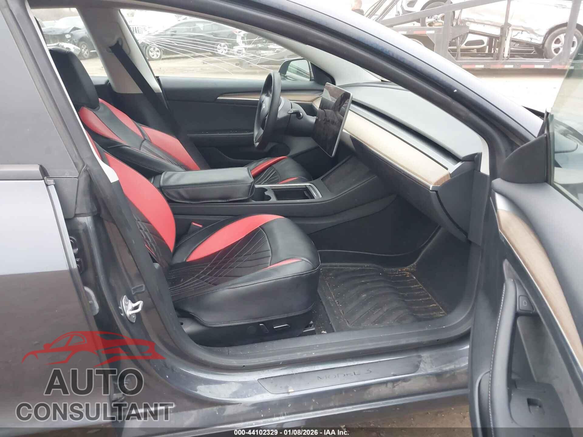 TESLA MODEL 3 2023 - 5YJ3E1EA3PF613294