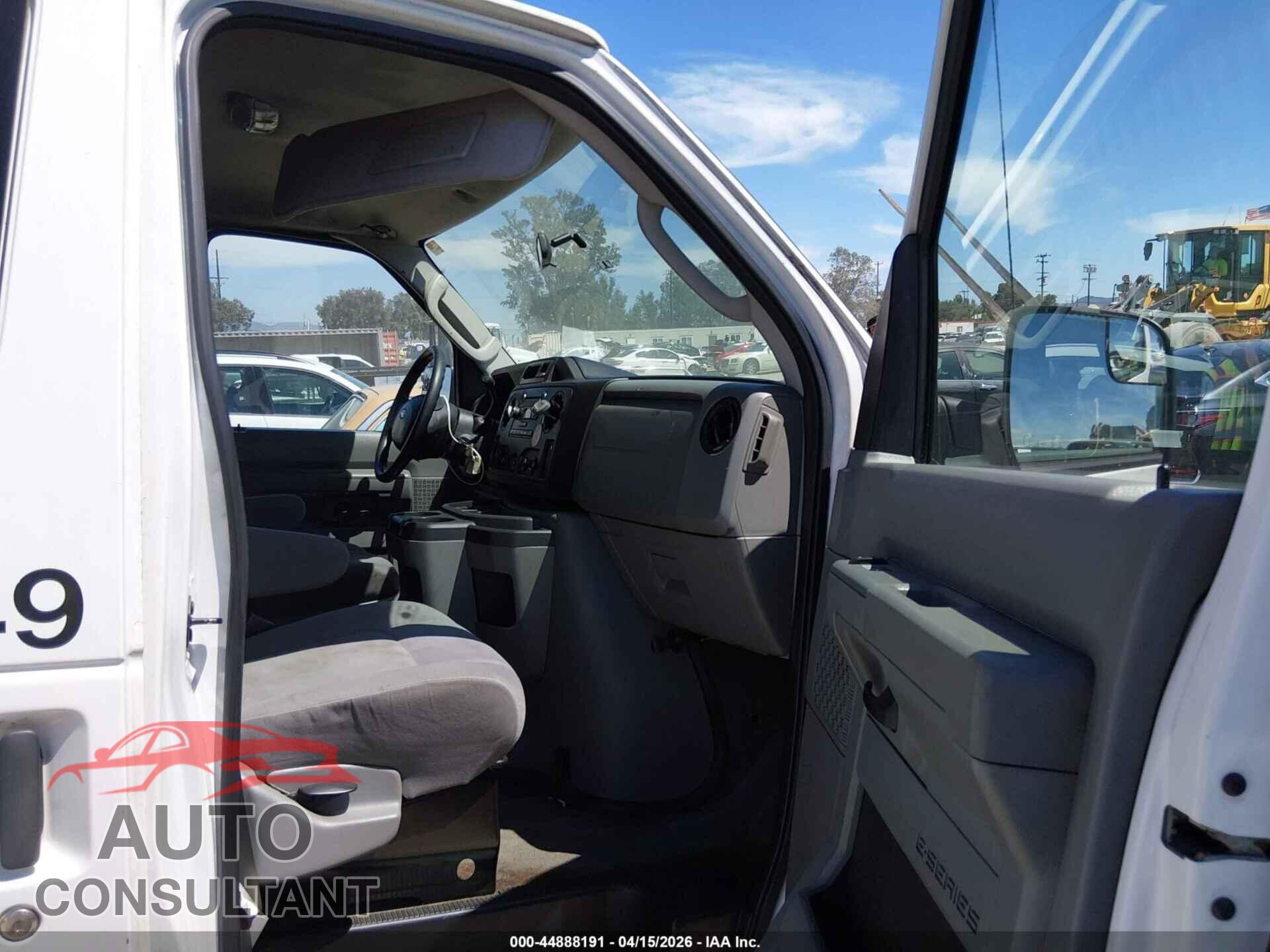 FORD E-350 SUPER DUTY 2012 - 1FBSS3BL0CDB10141