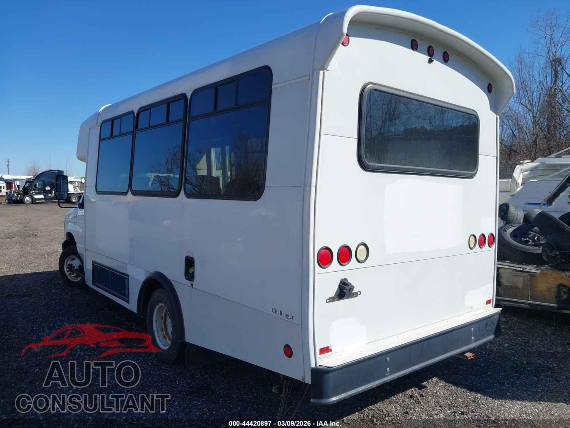 FORD E-350 CUTAWAY 2011 - 1FDEE3FL3BDA34628