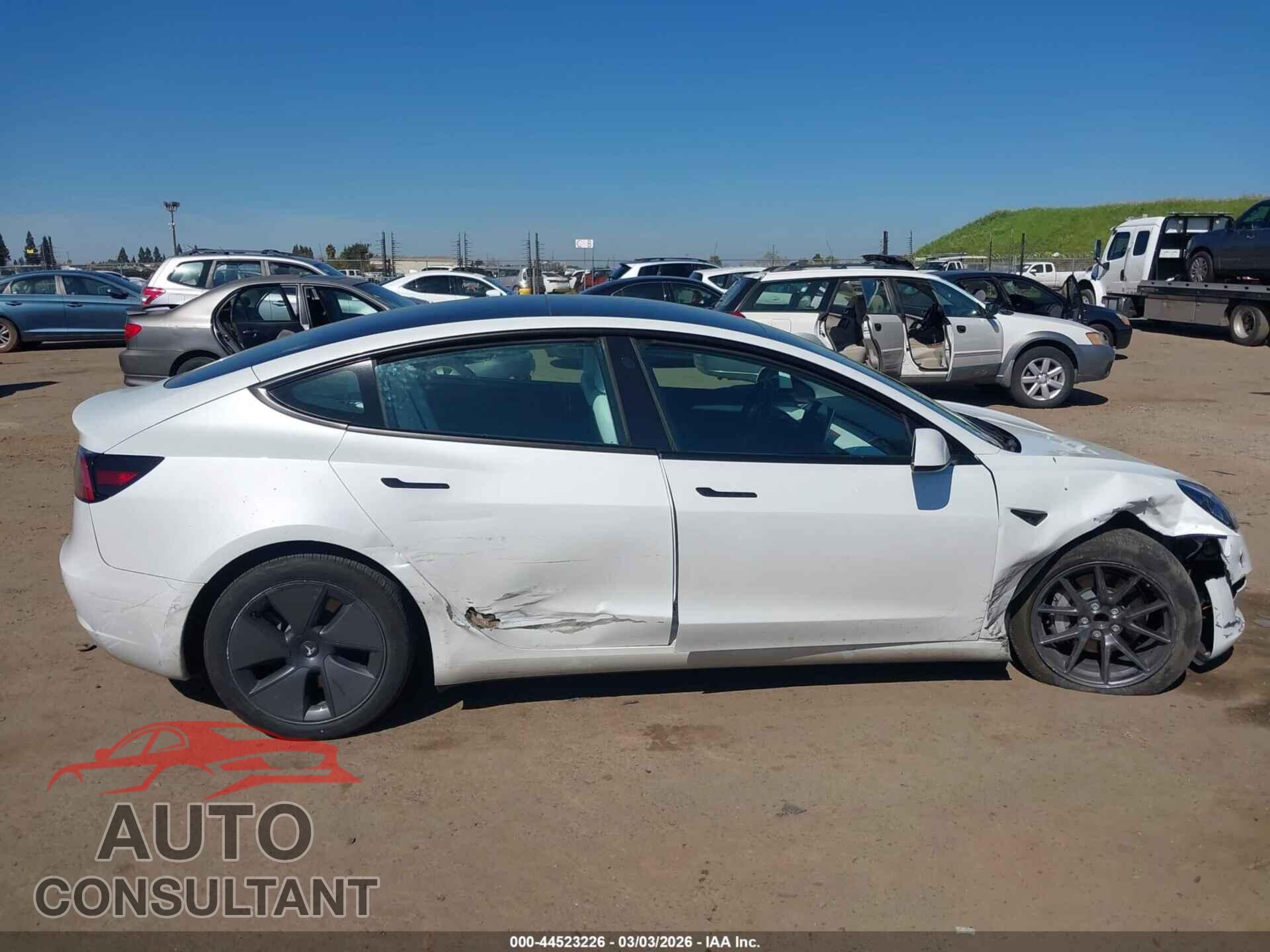 TESLA MODEL 3 2022 - 5YJ3E1EA4NF346826