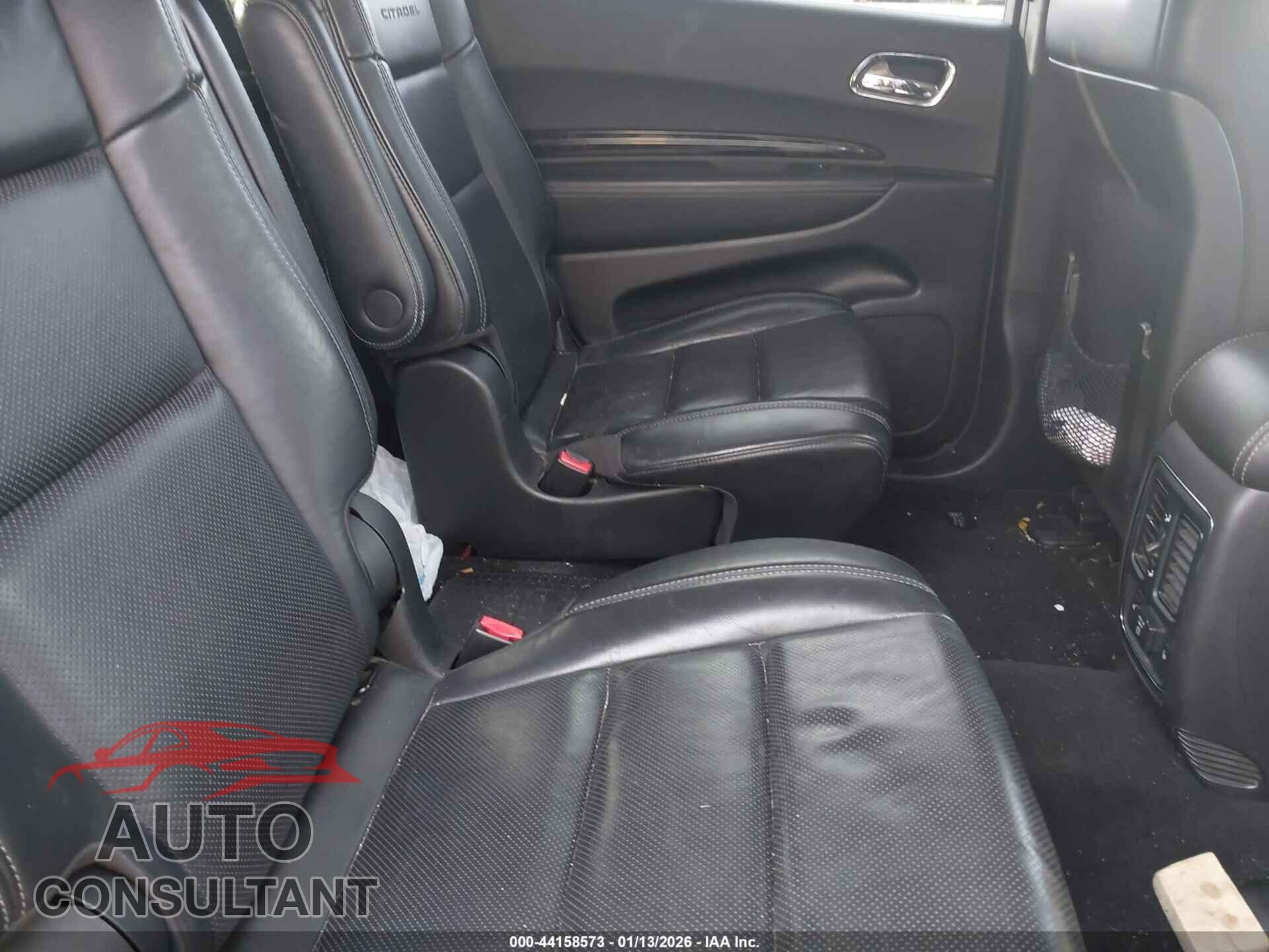 DODGE DURANGO 2013 - 1C4RDJEG4DC584852