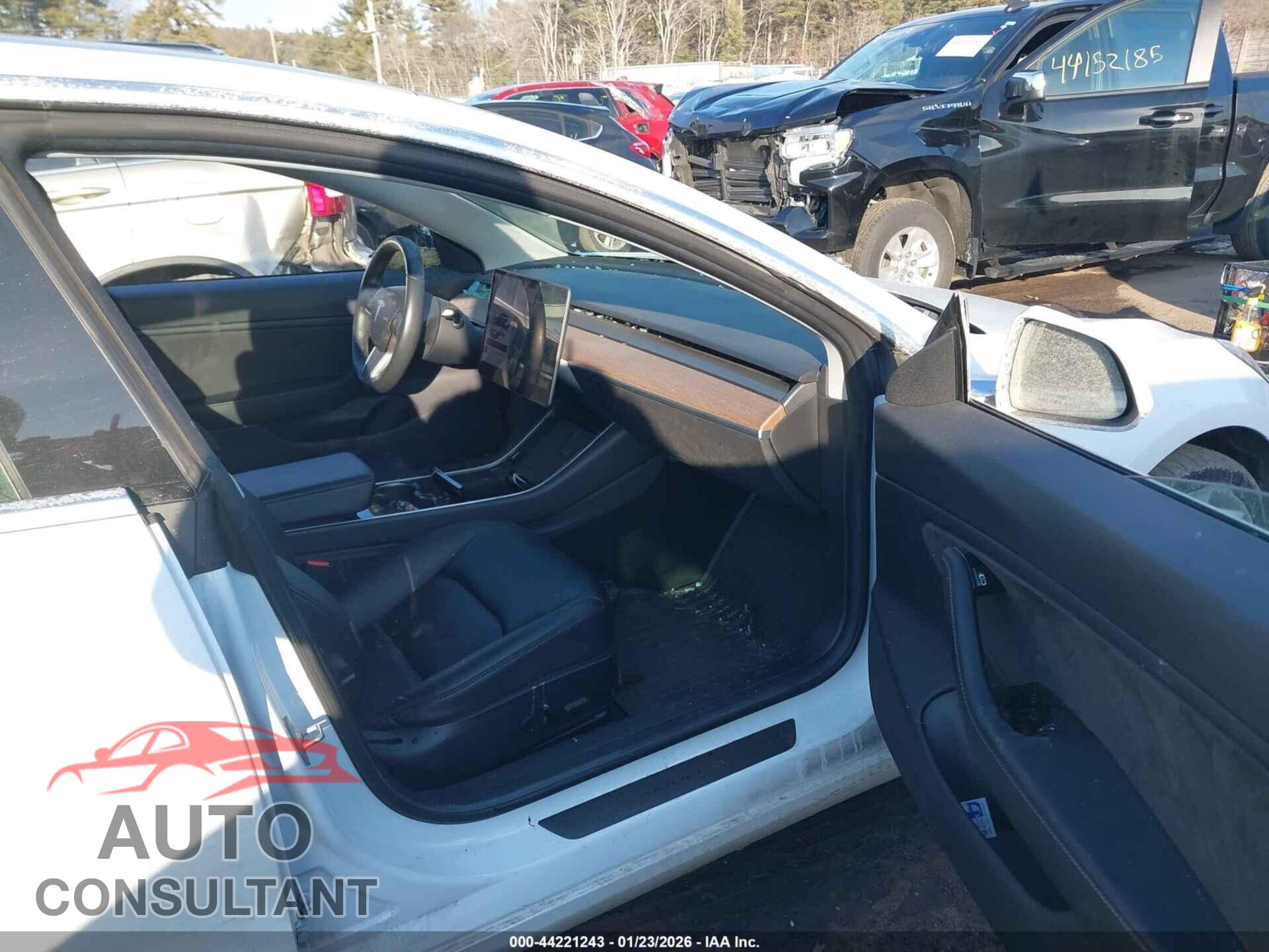 TESLA MODEL 3 2018 - 5YJ3E1EB7JF072699