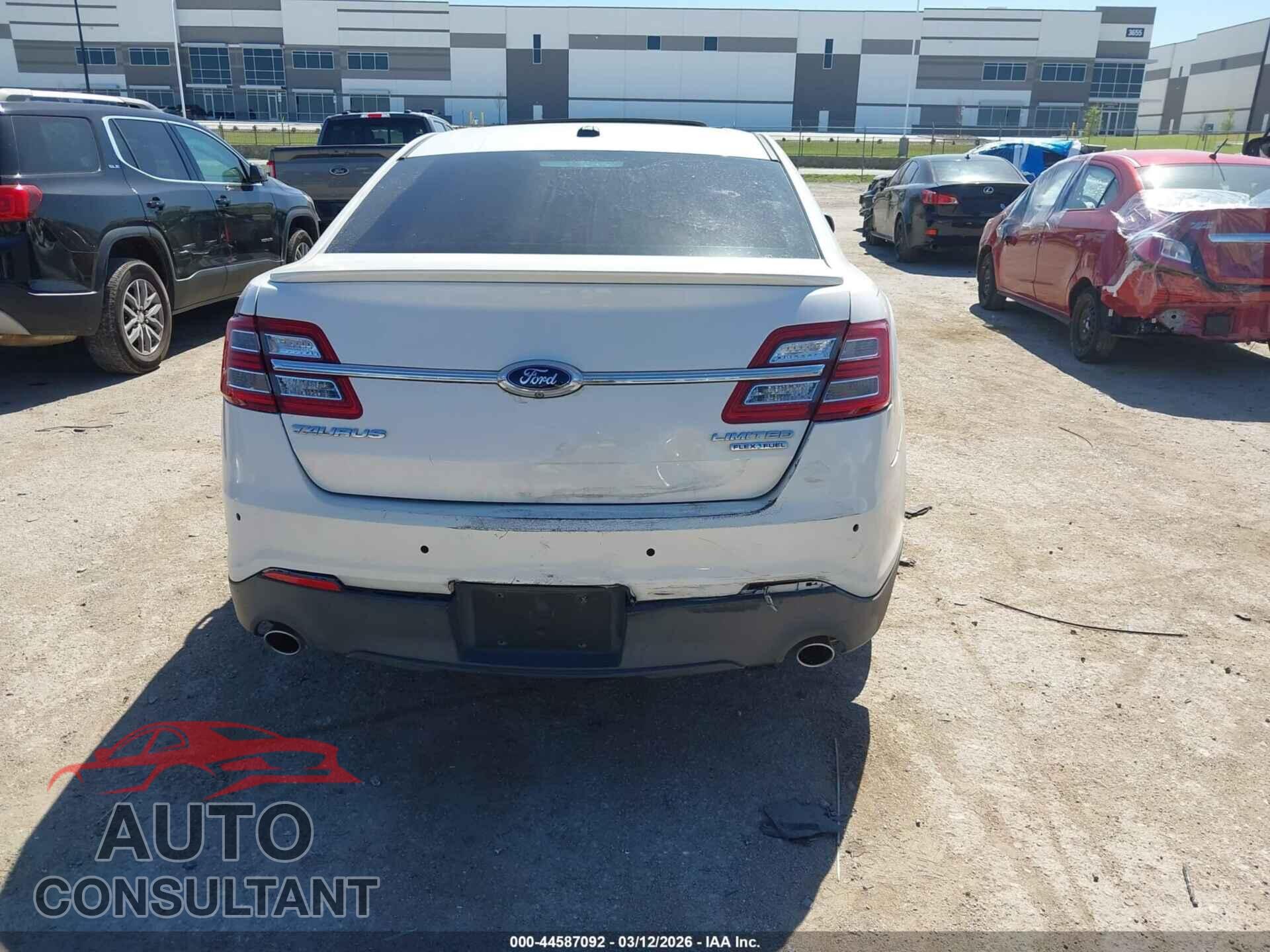 FORD TAURUS 2014 - 1FAHP2F84EG119018