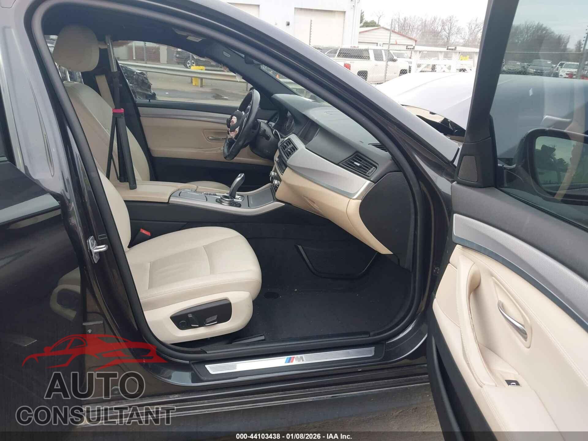 BMW 528I 2014 - WBA5A7C53ED616632