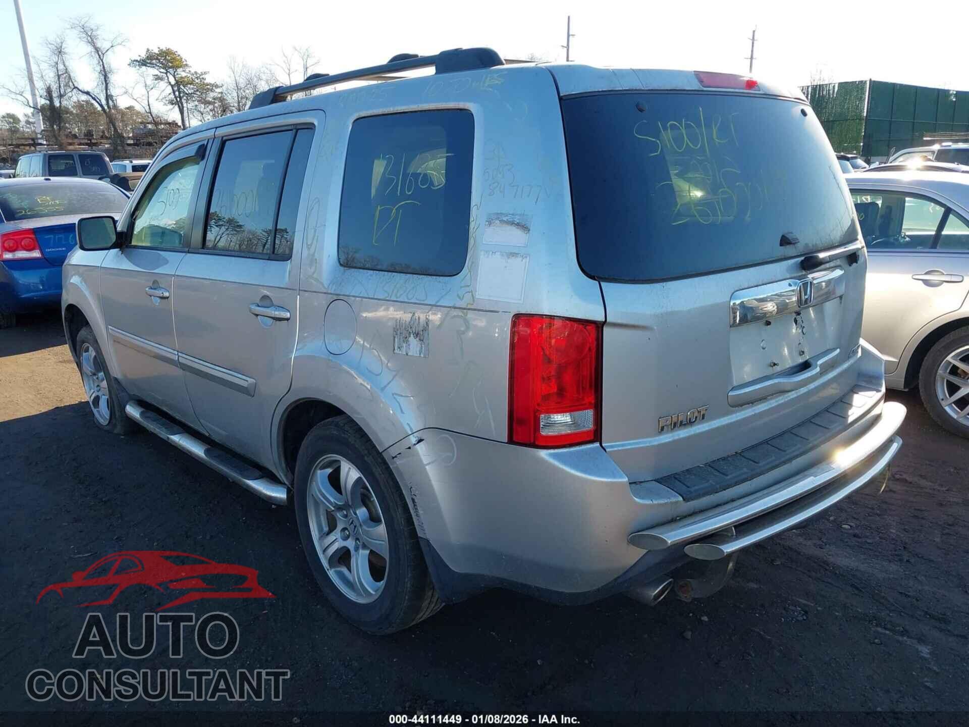 HONDA PILOT 2012 - 5FNYF4H55CB044347