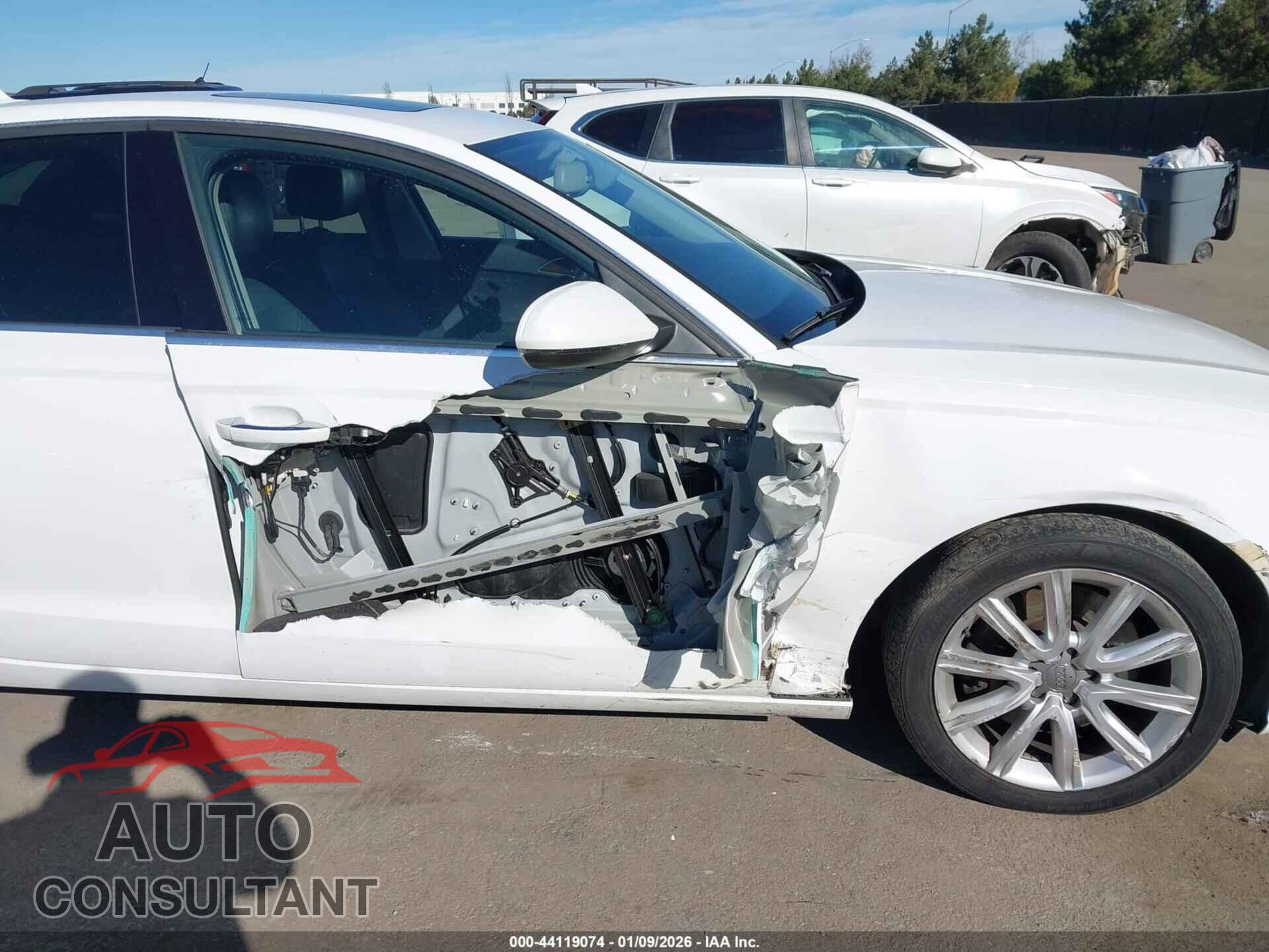AUDI A6 2014 - WAUDFAFC8EN043709