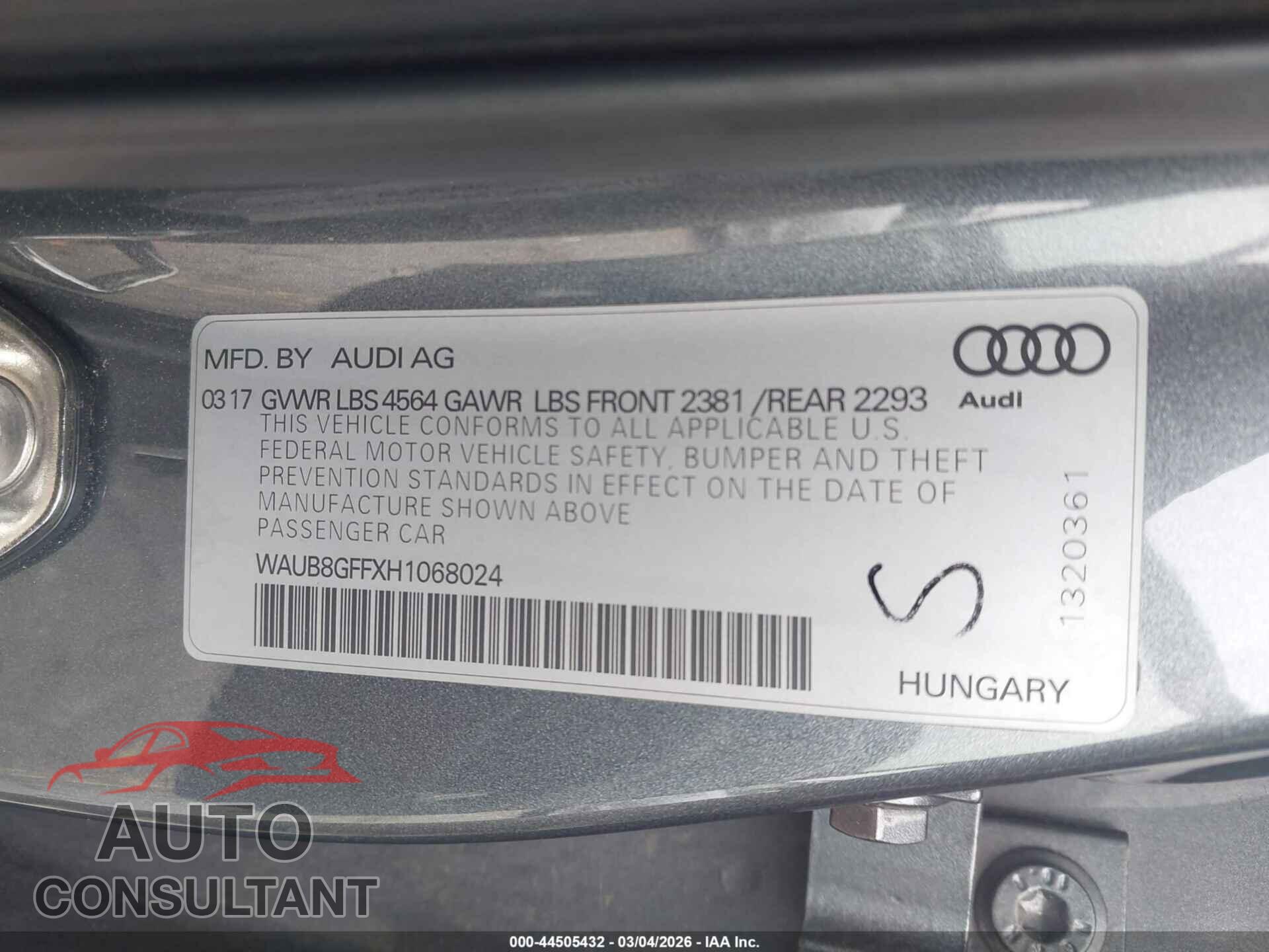 AUDI A3 2017 - WAUB8GFFXH1068024