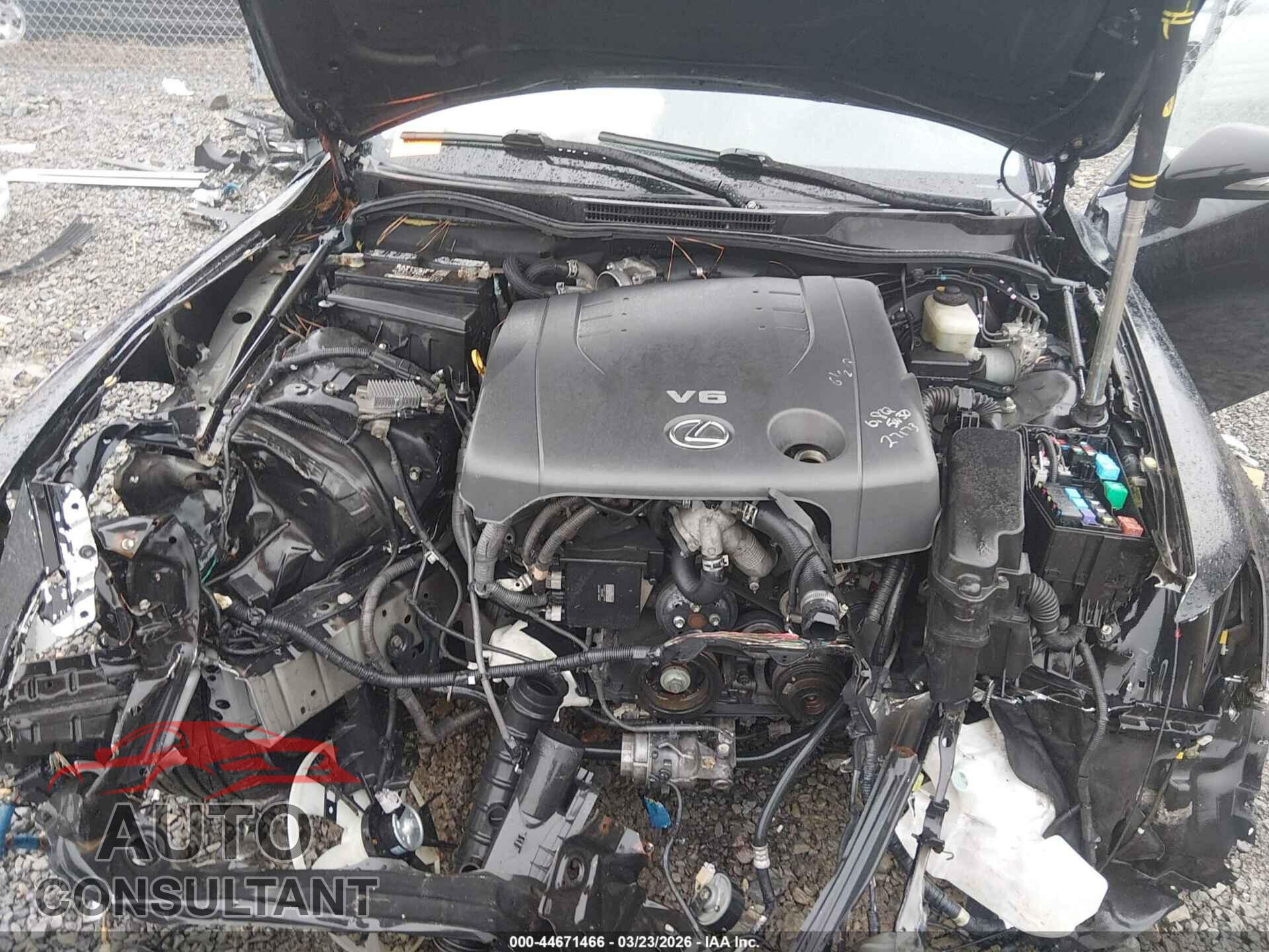 LEXUS IS 250C 2012 - JTHFF2C20C2525147