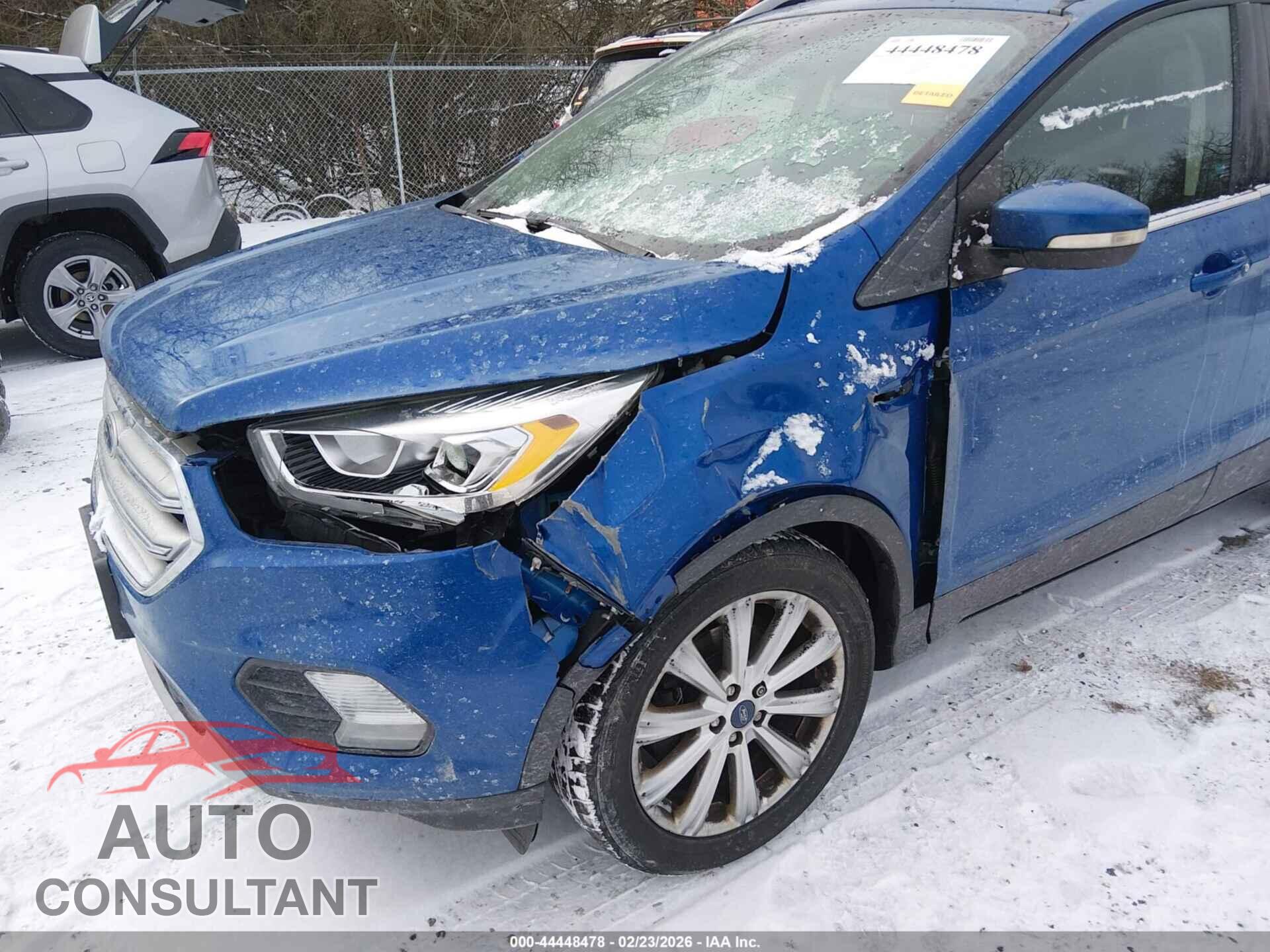FORD ESCAPE 2017 - 1FMCU0JD3HUB40868