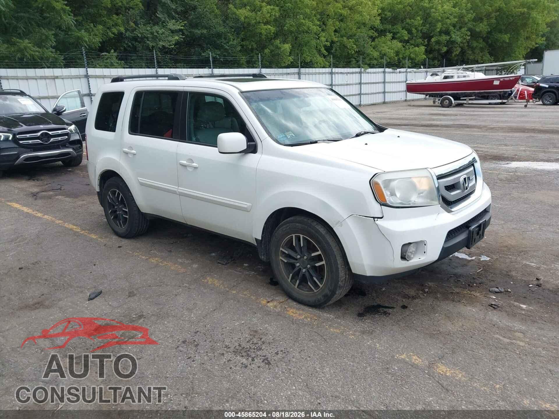 HONDA PILOT 2011 - 5FNYF4H78BB084891