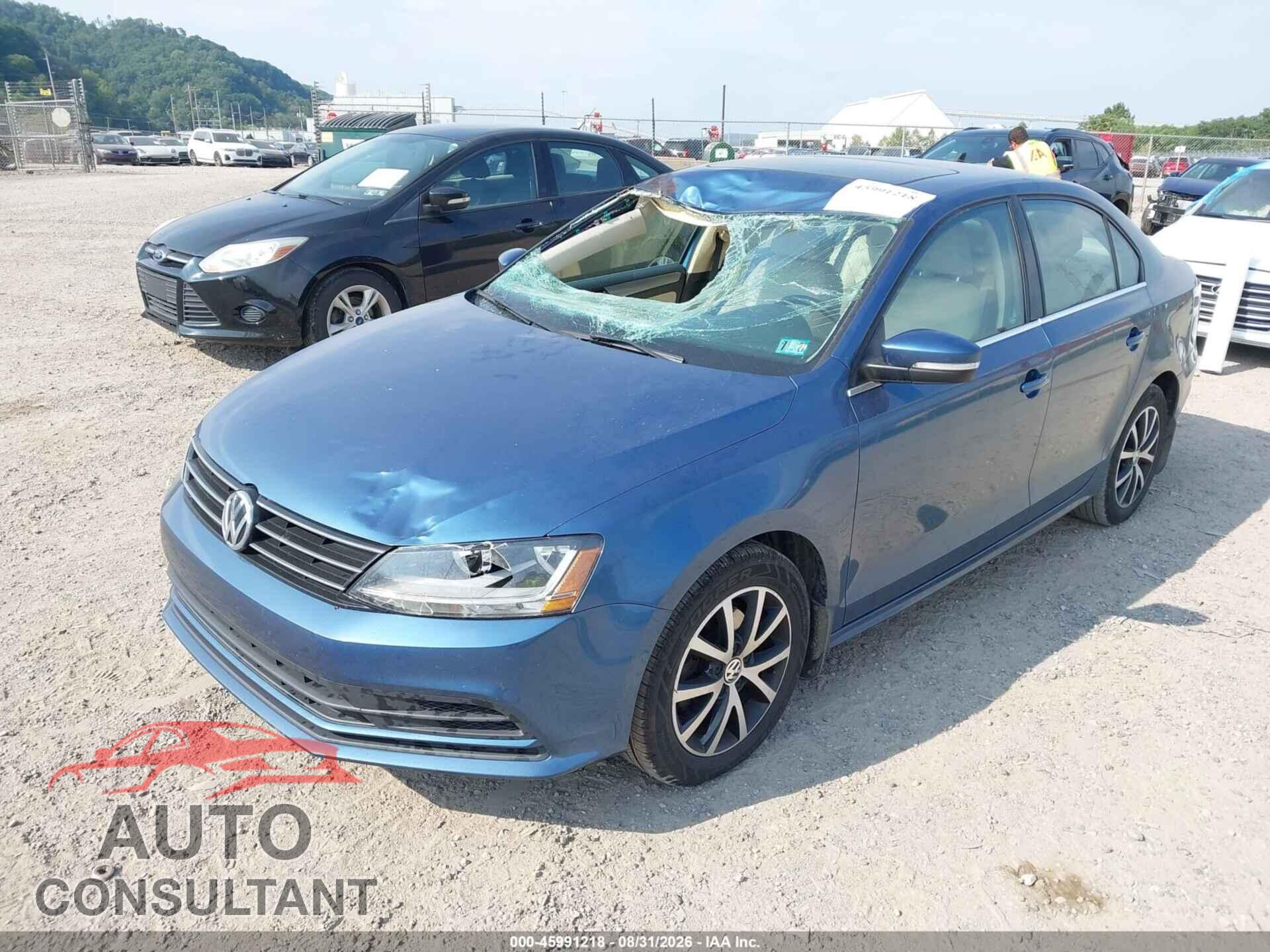 VOLKSWAGEN JETTA 2017 - 3VWDB7AJ9HM245865