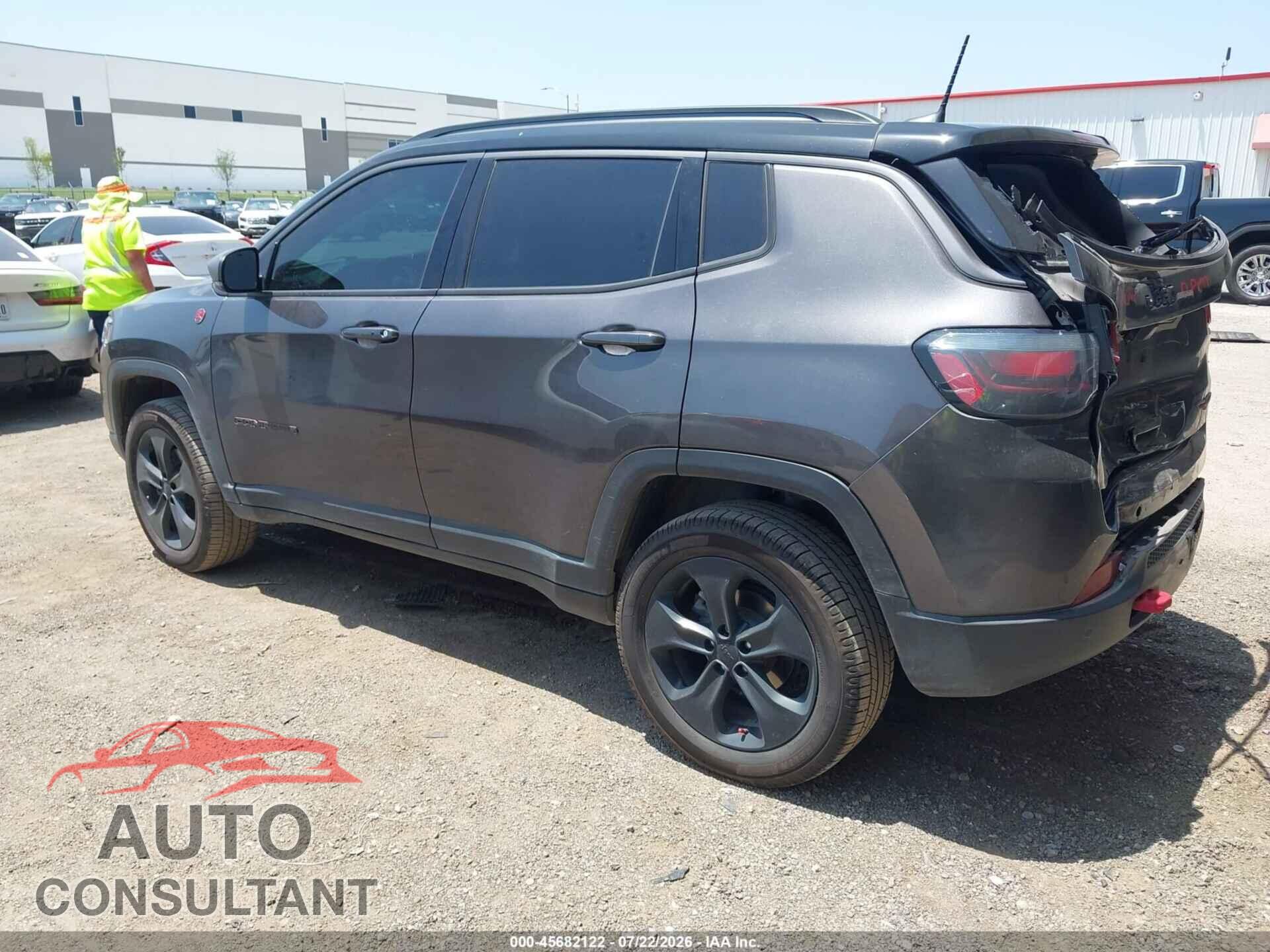 JEEP COMPASS 2022 - 3C4NJDDB5NT120621