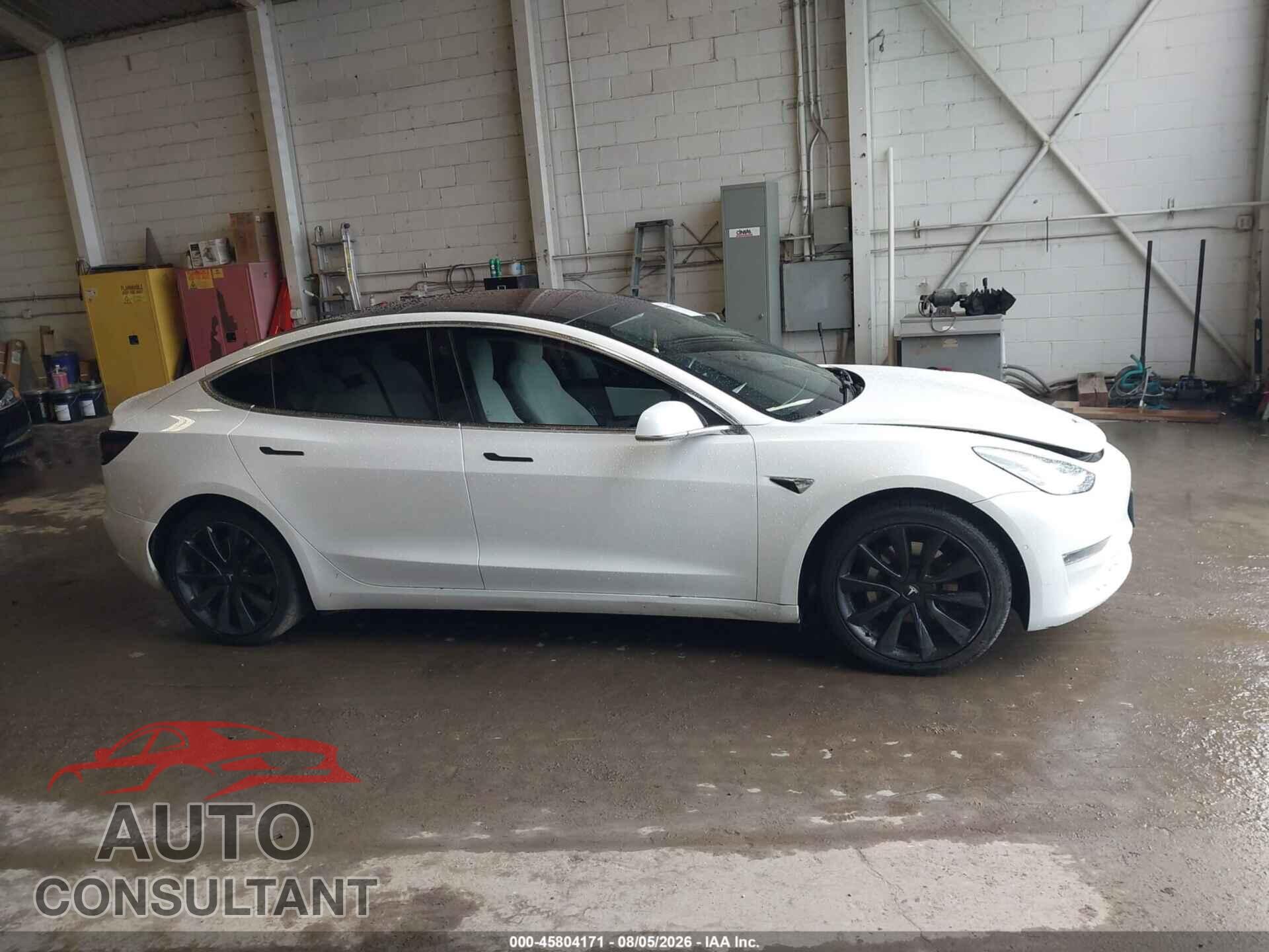 TESLA MODEL 3 2018 - 5YJ3E1EA4JF169463