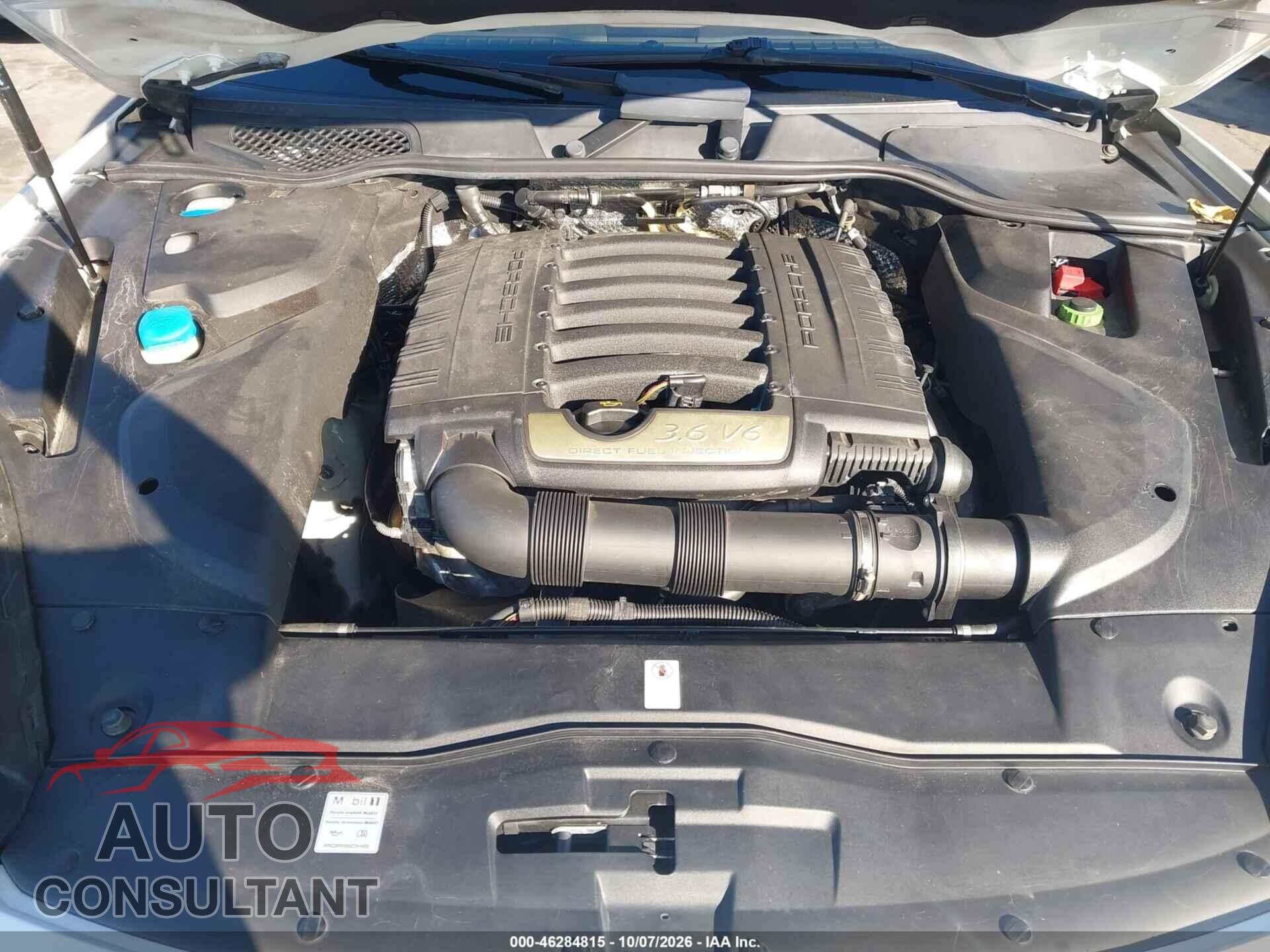 PORSCHE CAYENNE 2017 - WP1AA2A25HKA80651
