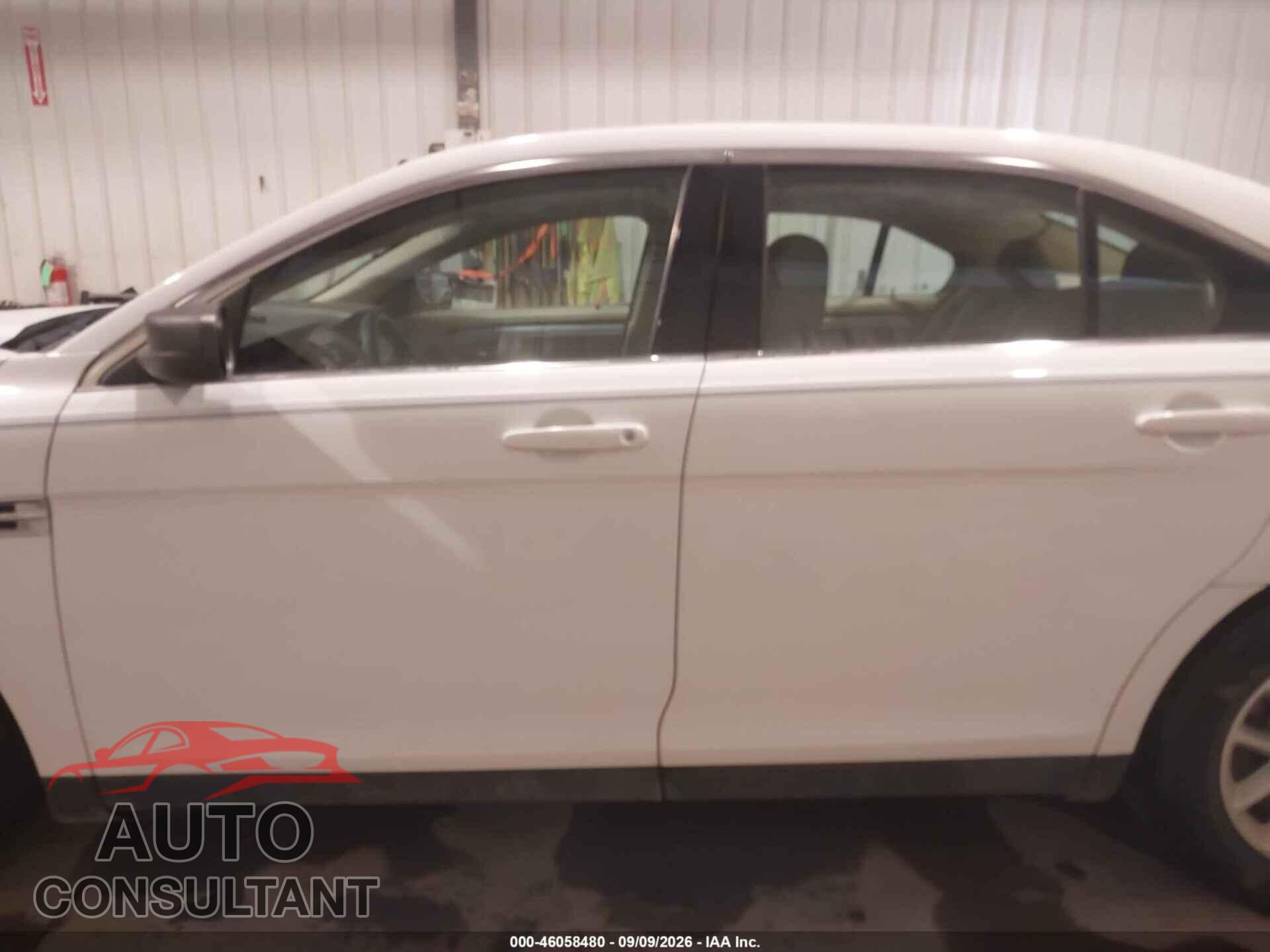 FORD TAURUS 2013 - 1FAHP2D83DG197971