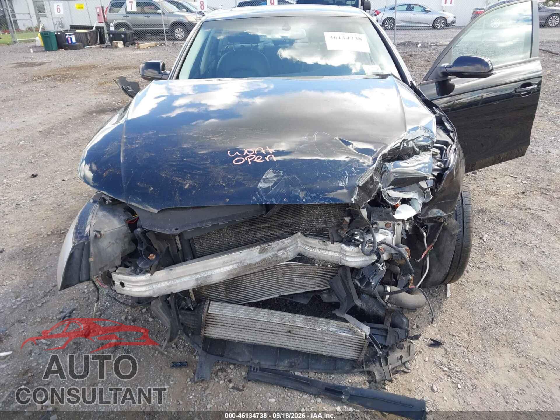 AUDI A4 2012 - WAUBFAFL8CN020662