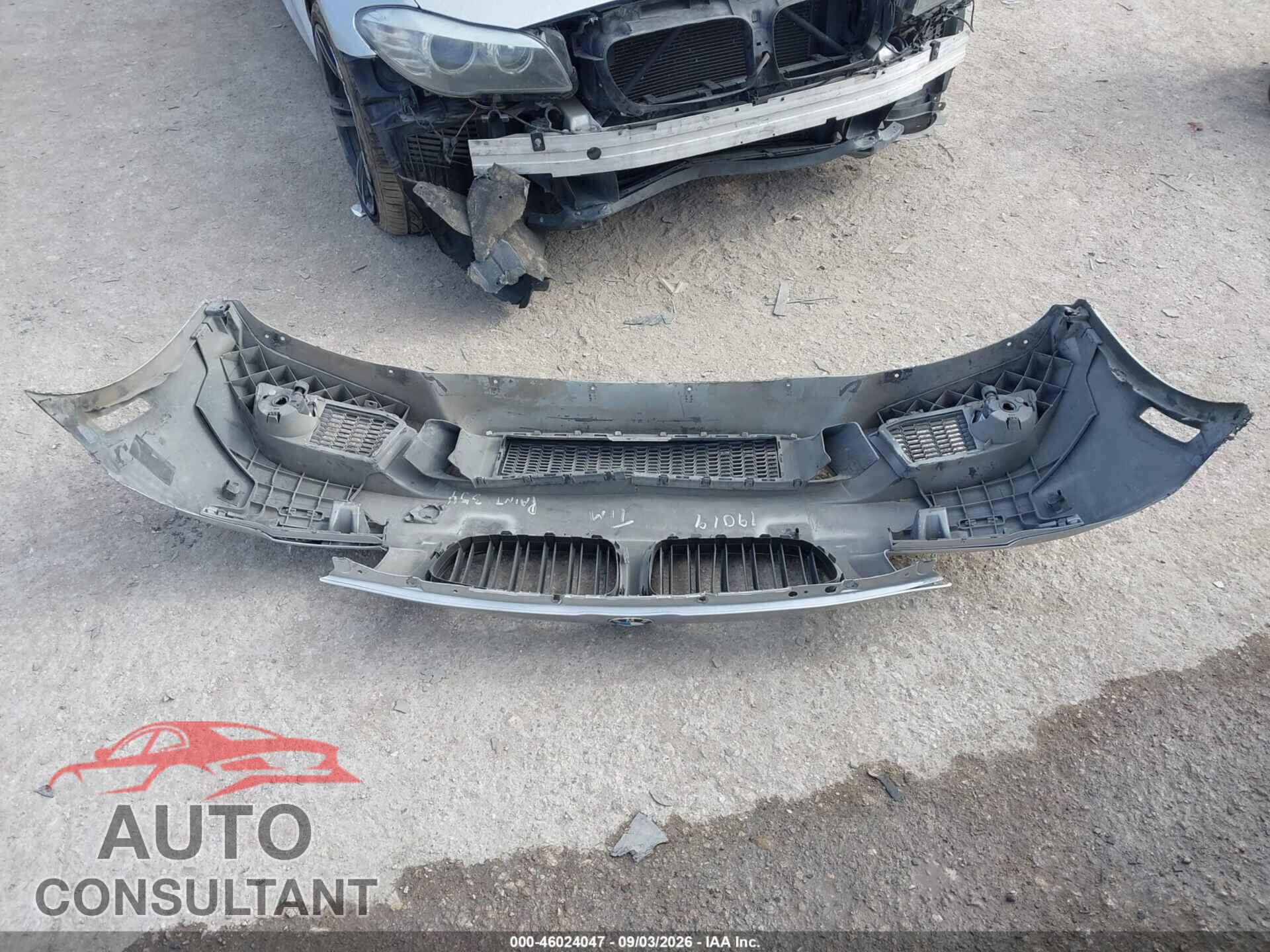 BMW 528I 2011 - WBAFR1C59BC744689