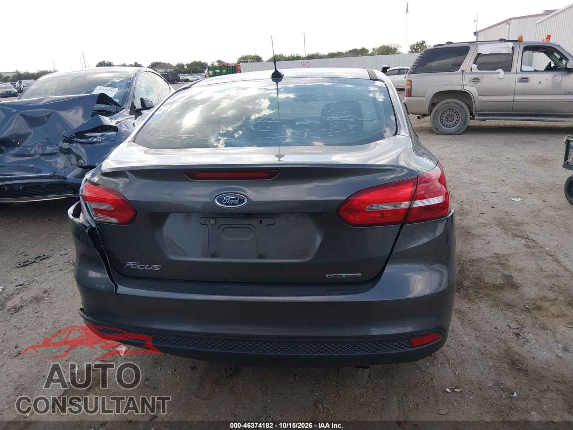 FORD FOCUS 2016 - 1FADP3E21GL233862
