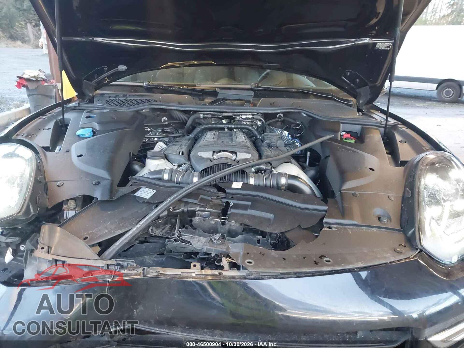PORSCHE CAYENNE 2017 - WP1AC2A21HLA92056
