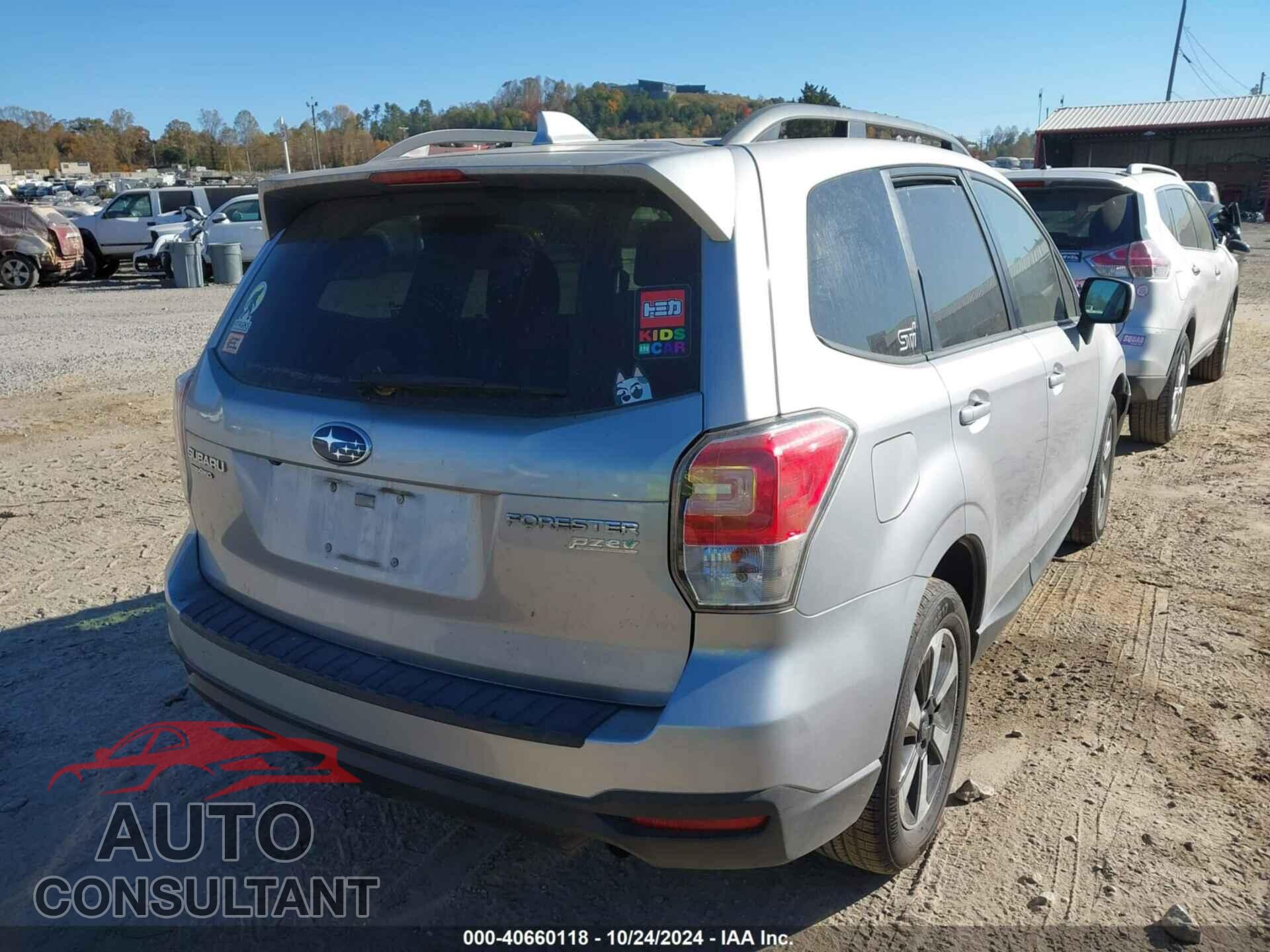 SUBARU FORESTER 2017 - JF2SJAEC9HH572391