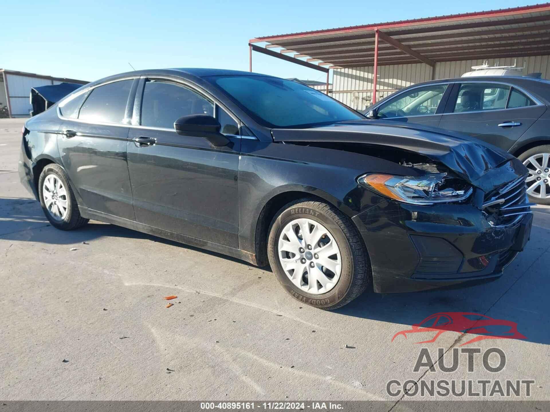 FORD FUSION 2019 - 3FA6P0G70KR170747