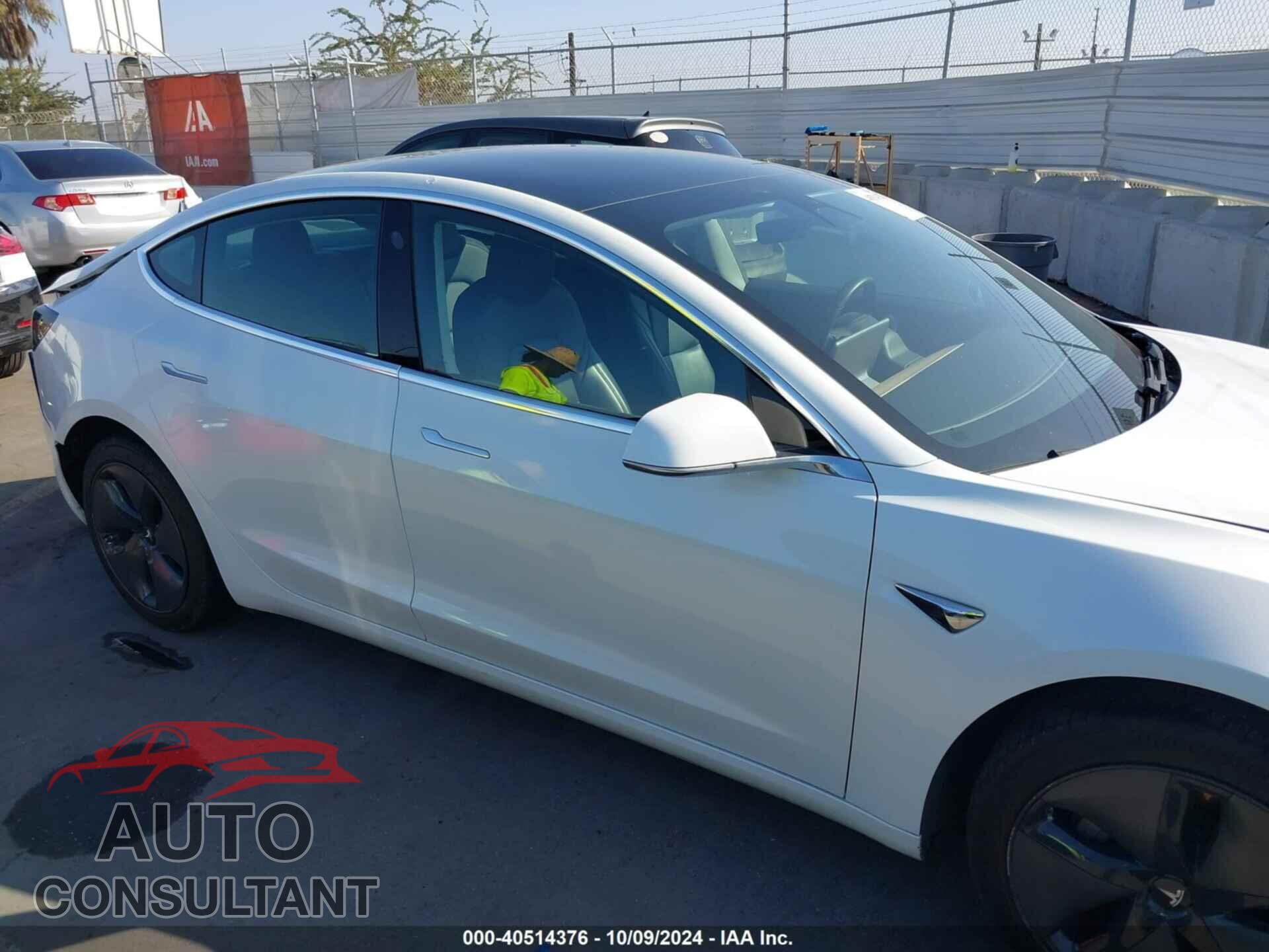 TESLA MODEL 3 2020 - 5YJ3E1EA7LF706197