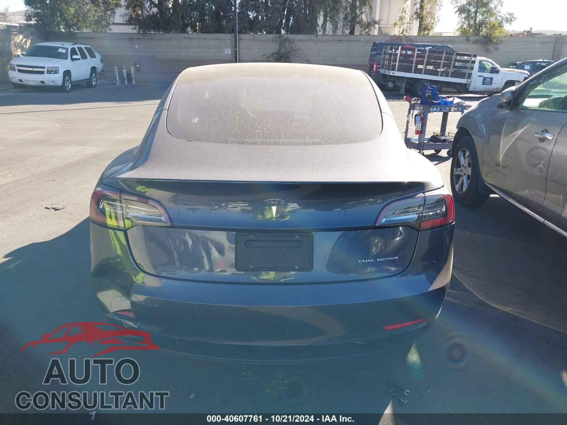 TESLA MODEL 3 2022 - 5YJ3E1EB0NF228569
