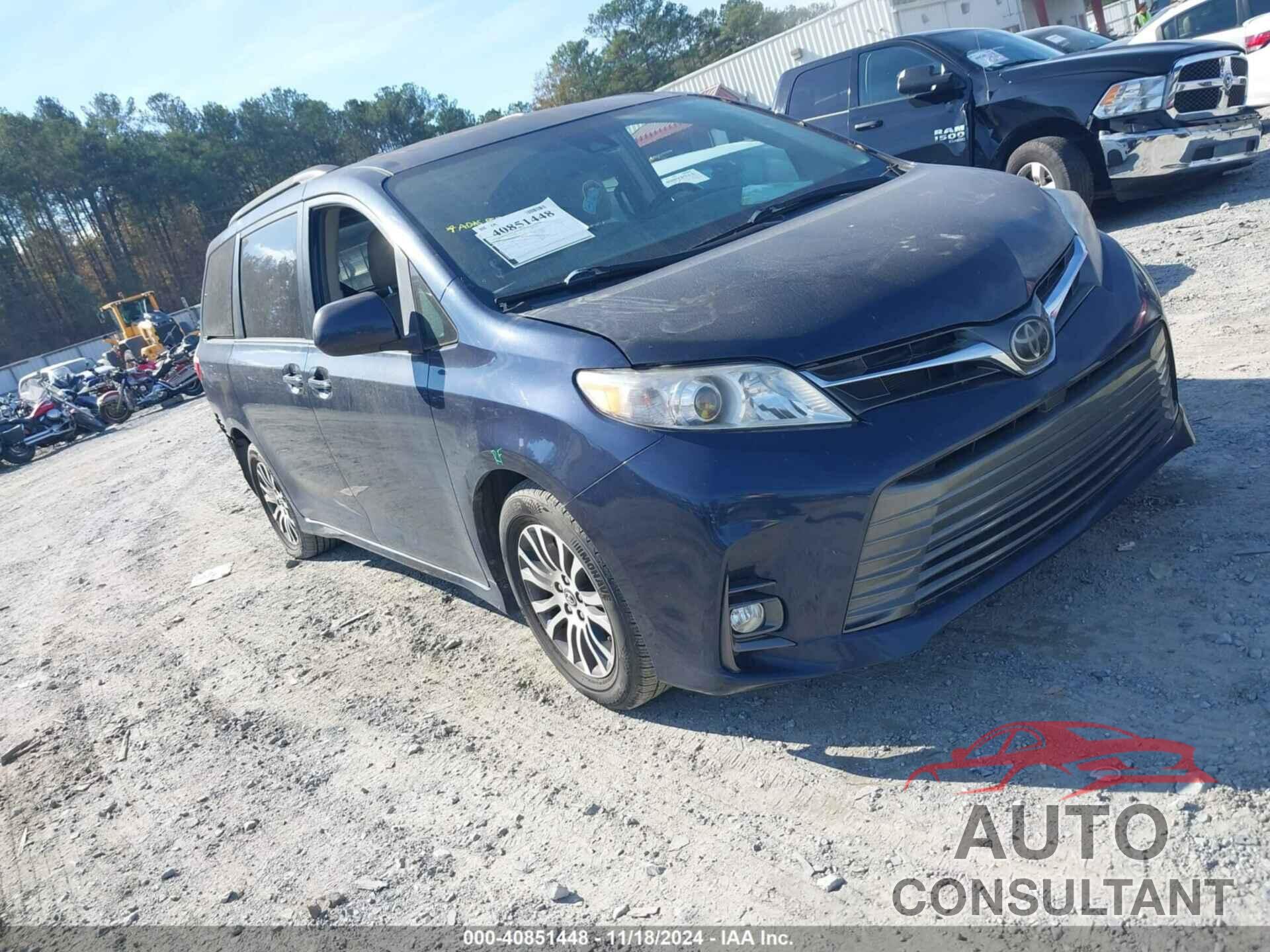 TOYOTA SIENNA 2018 - 5TDYZ3DC1JS903819