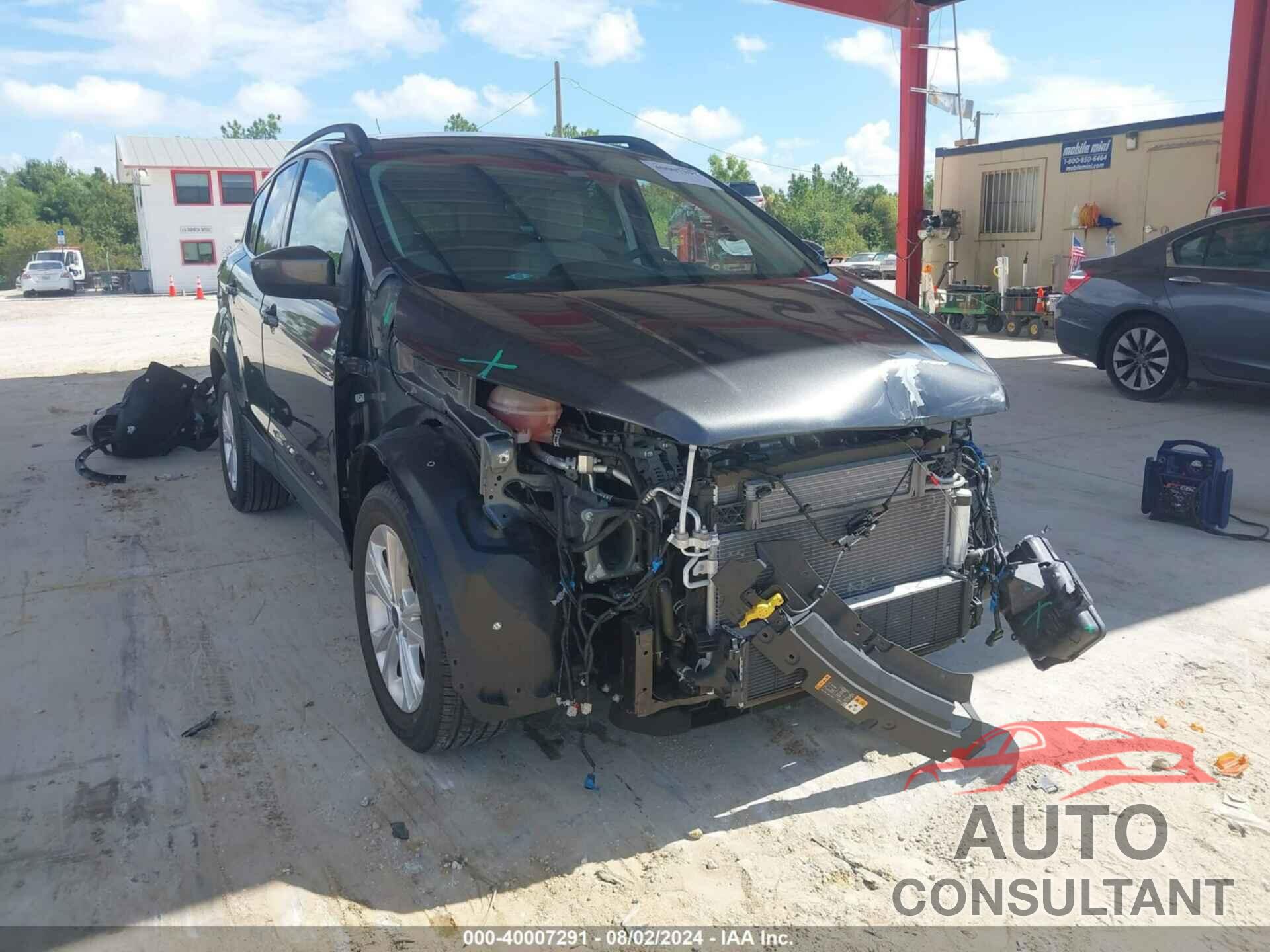 FORD ESCAPE 2018 - 1FMCU9GD3JUC77794