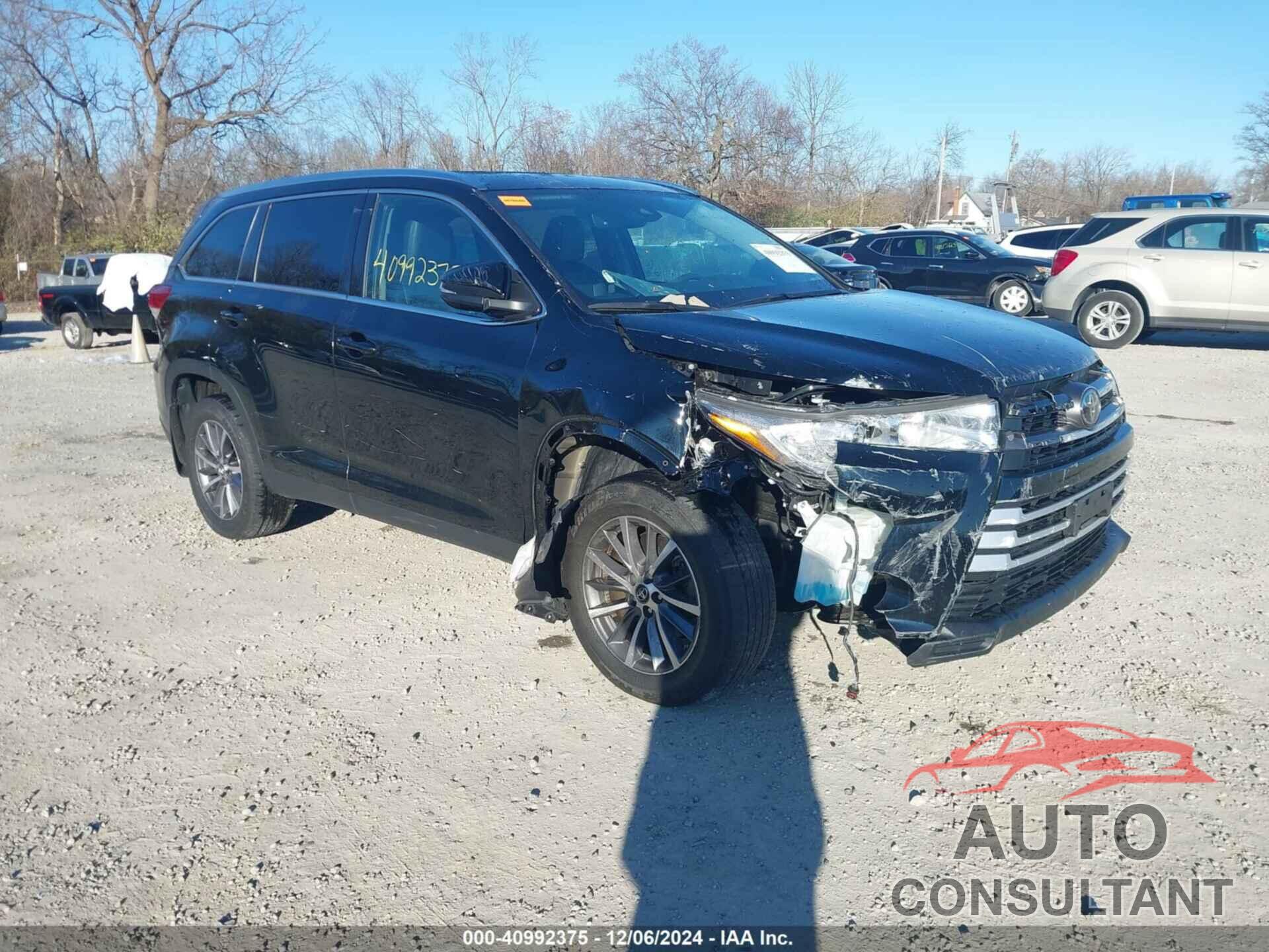 TOYOTA HIGHLANDER 2019 - 5TDJZRFH1KS597896