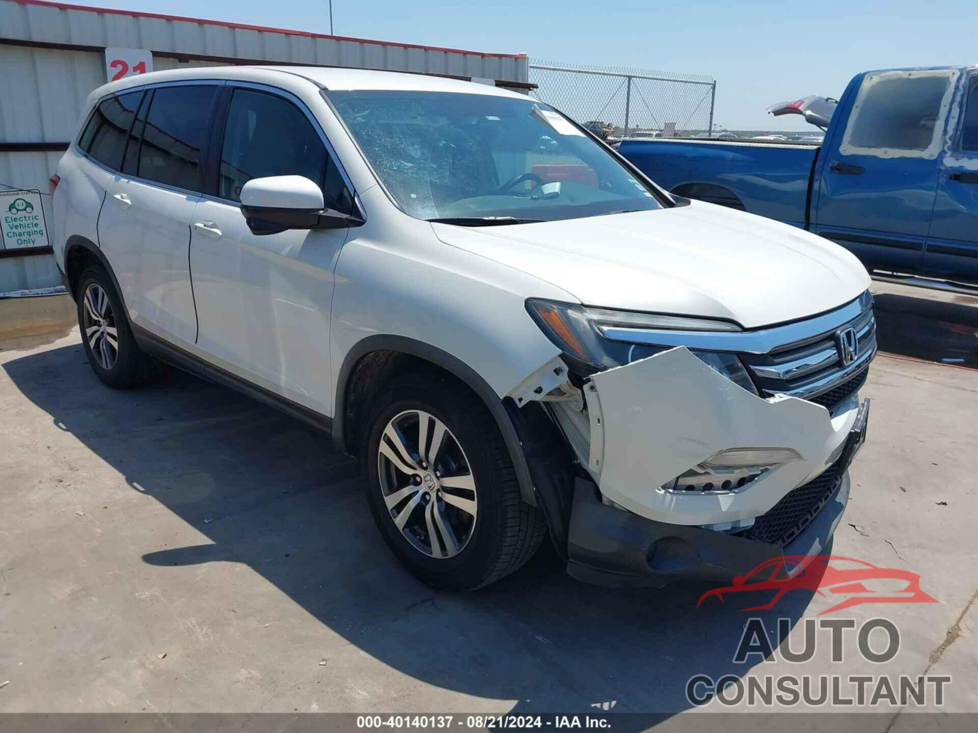 HONDA PILOT 2016 - 5FNYF5H3XGB019440