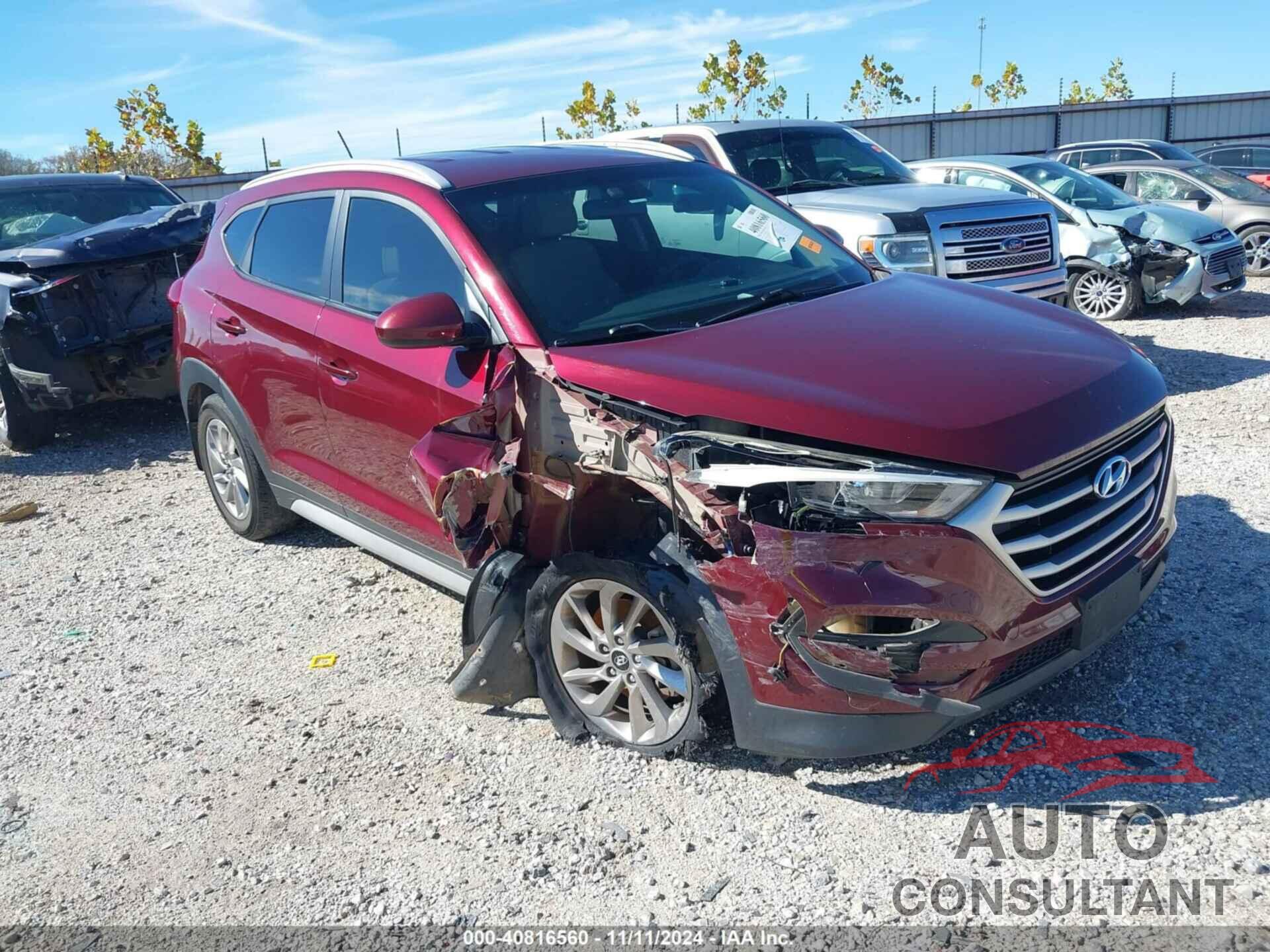 HYUNDAI TUCSON 2017 - KM8J33A43HU437215