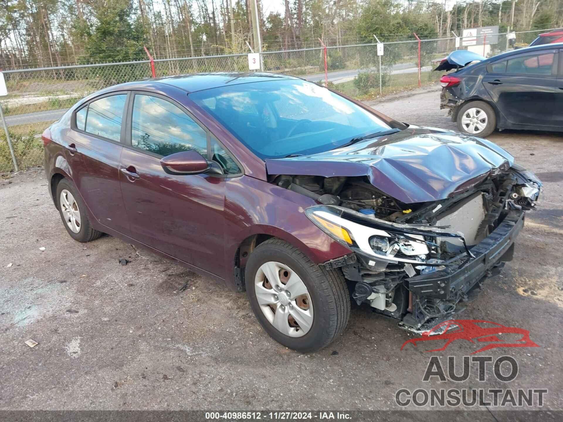 KIA FORTE 2018 - 3KPFL4A75JE174448