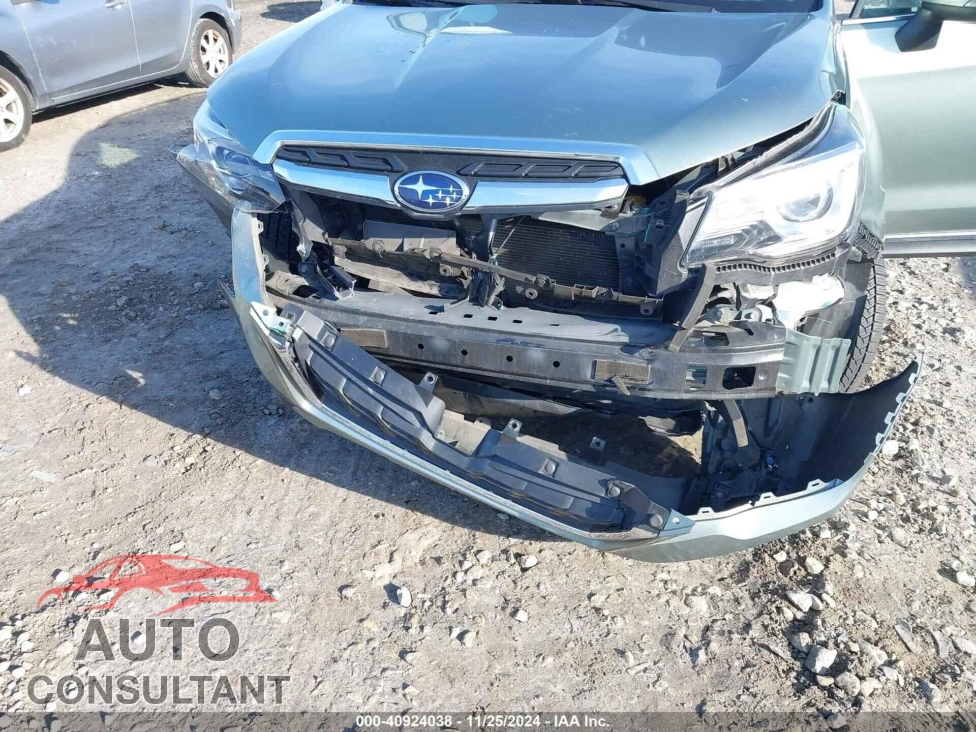 SUBARU FORESTER 2017 - JF2SJAWC2HH473555