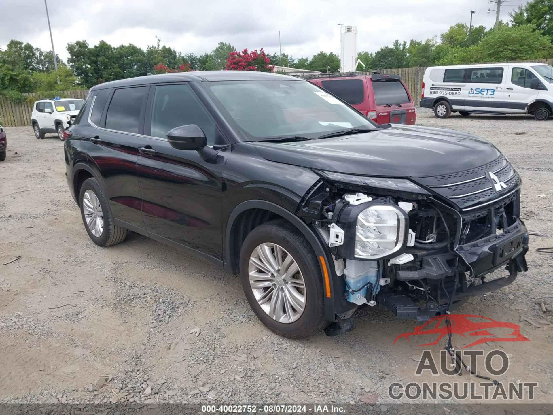 MITSUBISHI OUTLANDER 2023 - JA4J3TA89PZ008325