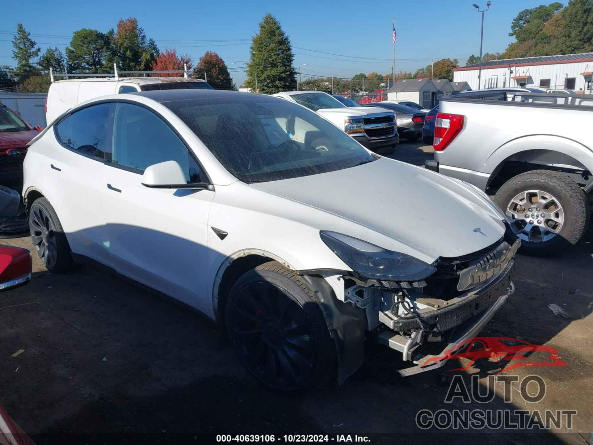 TESLA MODEL Y 2023 - 7SAYGDEF5PF666305