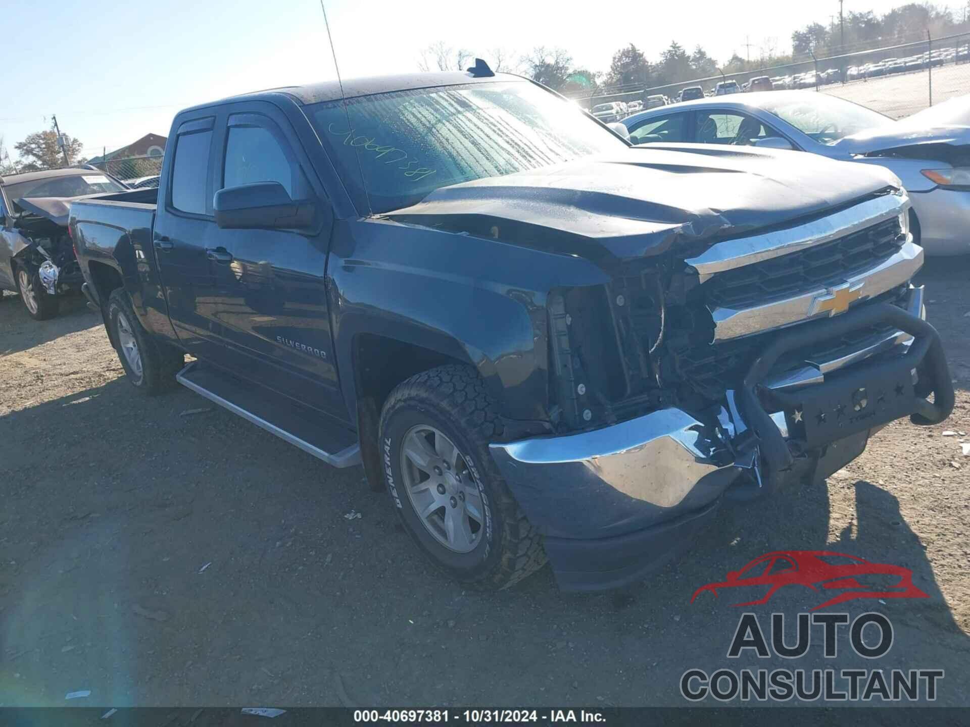 CHEVROLET SILVERADO 1500 2018 - 1GCVKREC1JZ183719