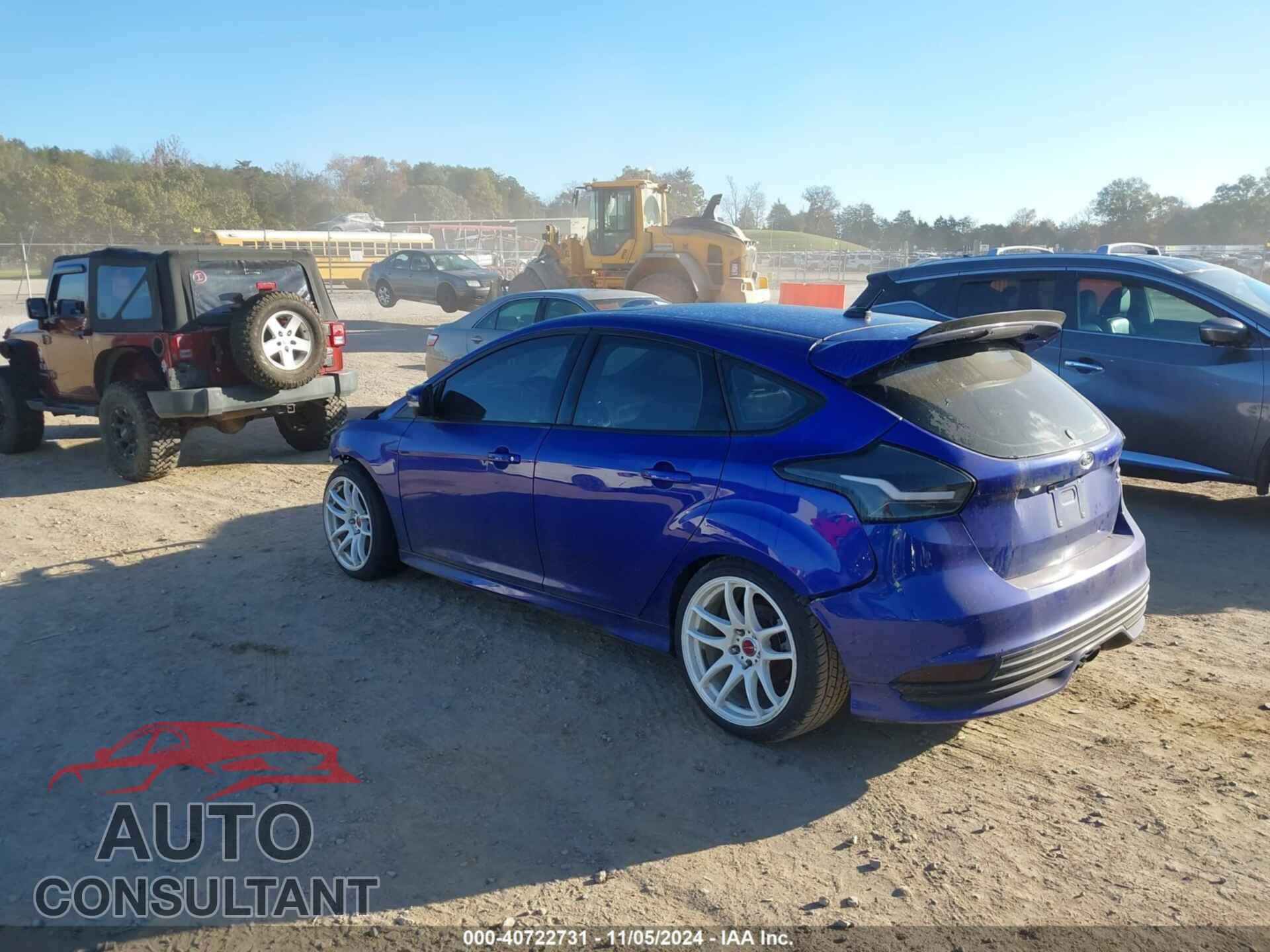 FORD FOCUS ST 2015 - 1FADP3L94FL214253
