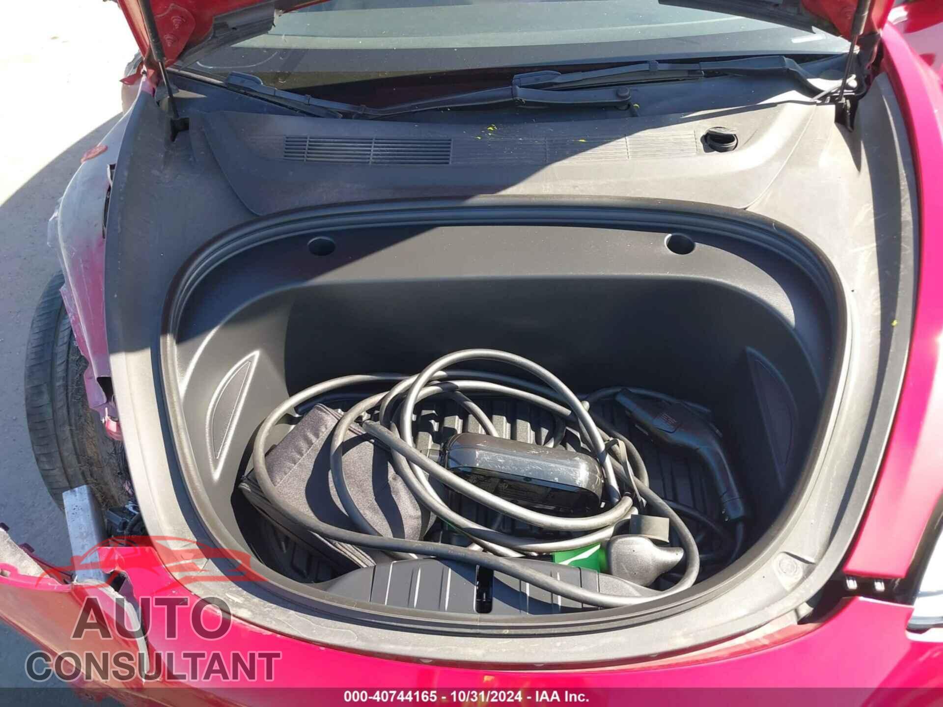 TESLA MODEL 3 2022 - 5YJ3E1EA2NF190141
