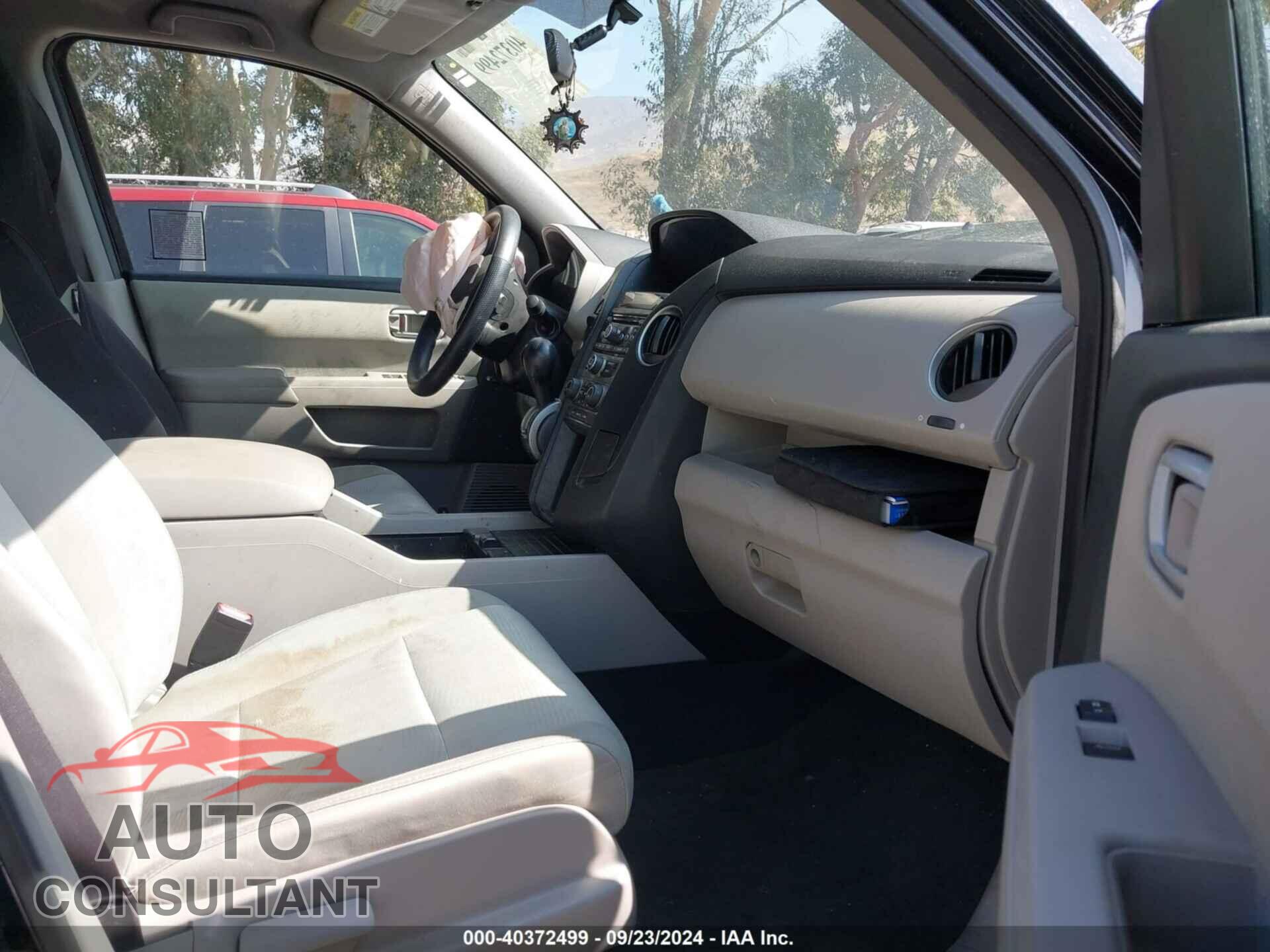HONDA PILOT 2015 - 5FNYF3H22FB032015