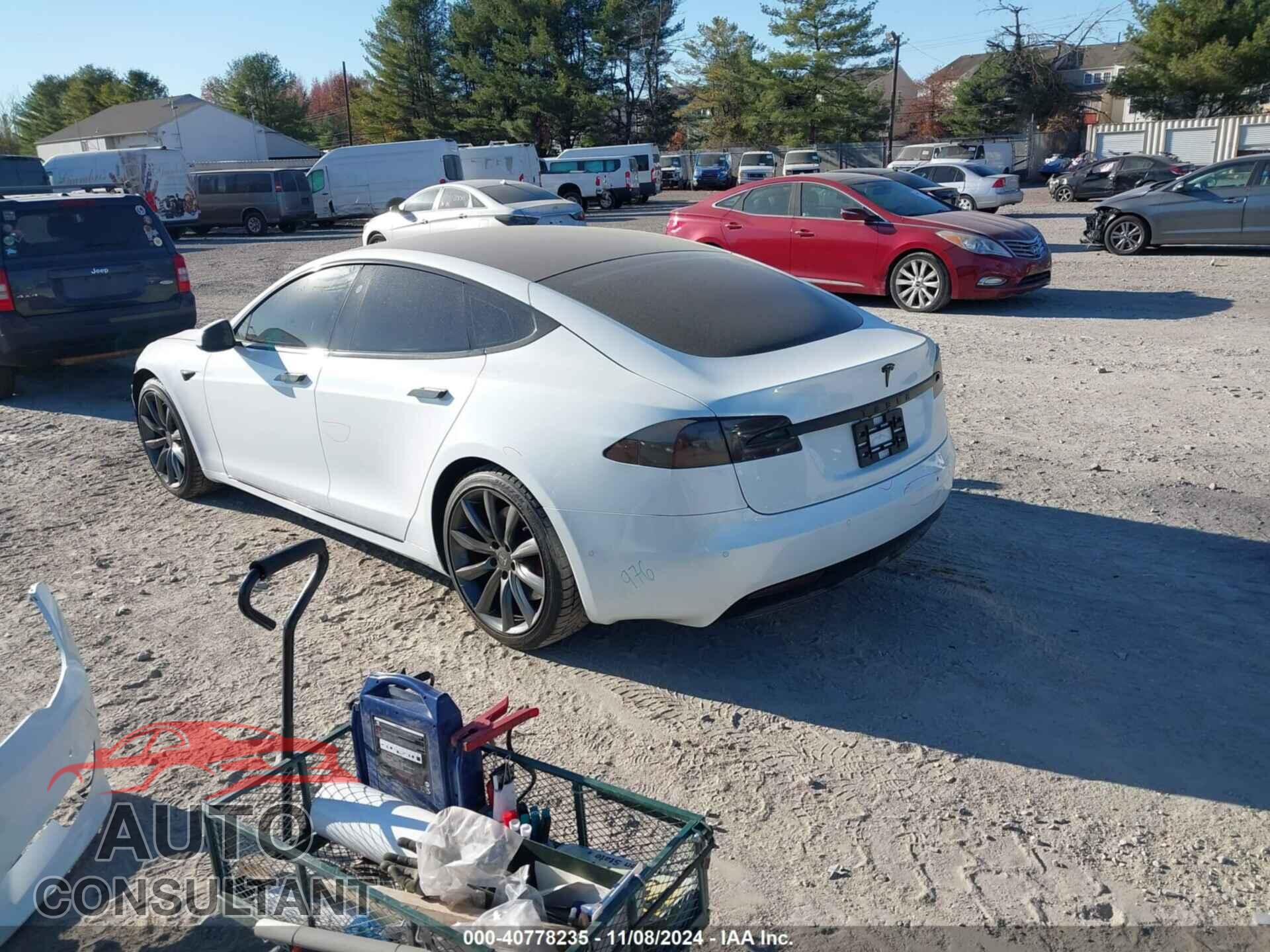 TESLA MODEL S 2017 - 5YJSA1E15HF178562